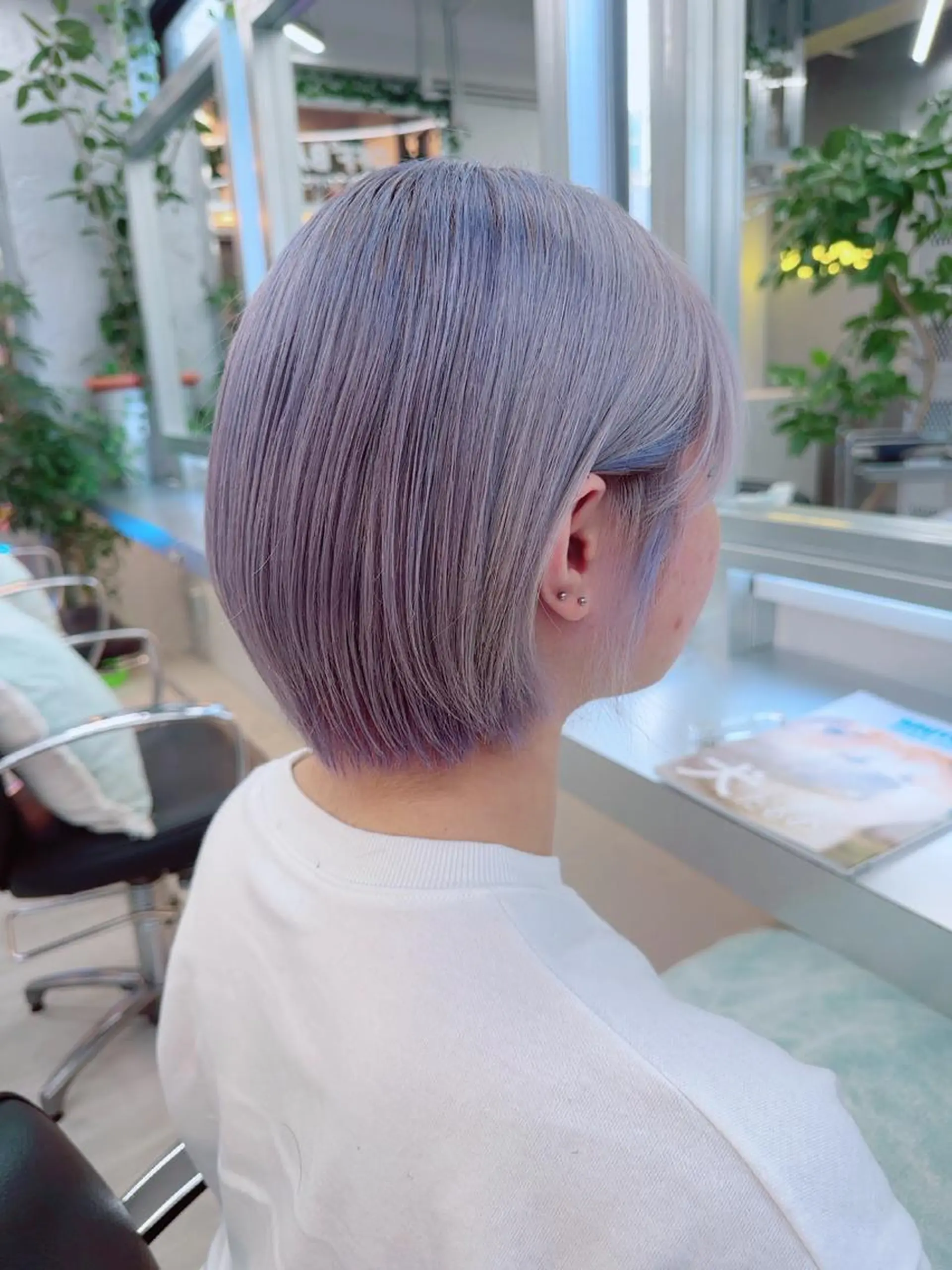 ショート カラー 岡野 静華のヘアスタイル