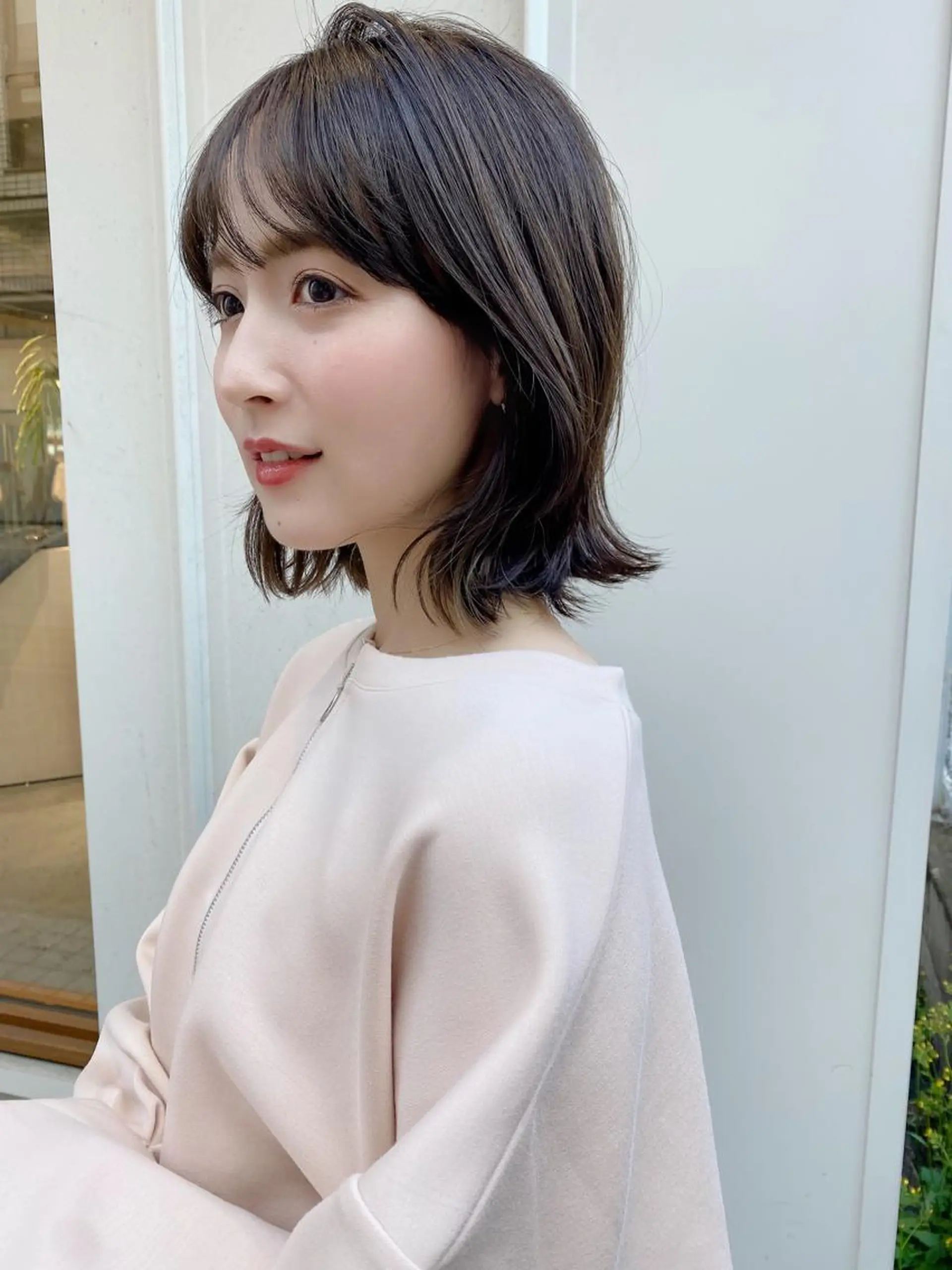 ミディアム 鎌倉 彩のヘアスタイル