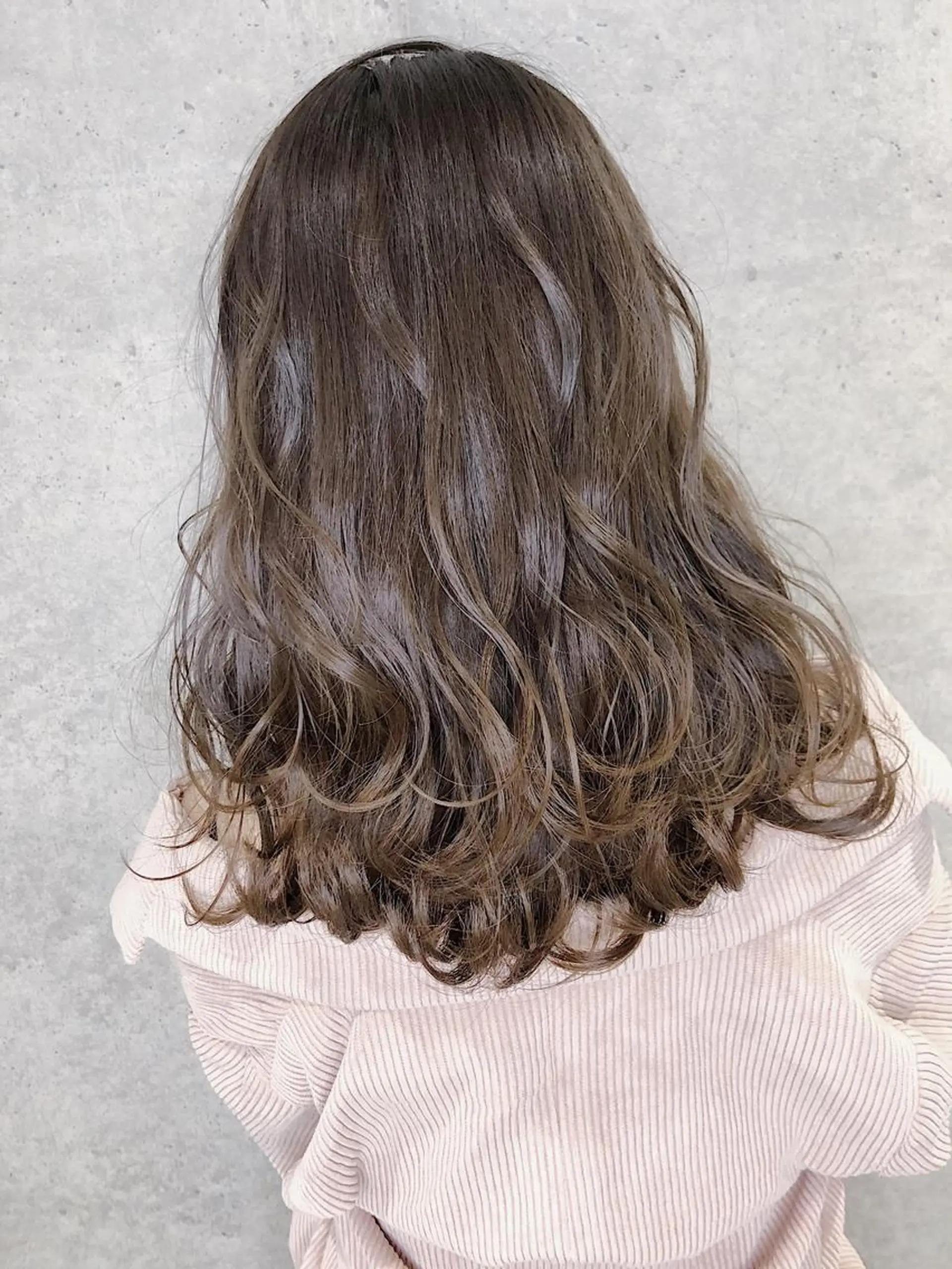 セミロング カラー カット ヘアカラー トリートメント LA KING GINZA TOKYO所属・🧡ショートの達人 🧡SHOのヘアスタイル