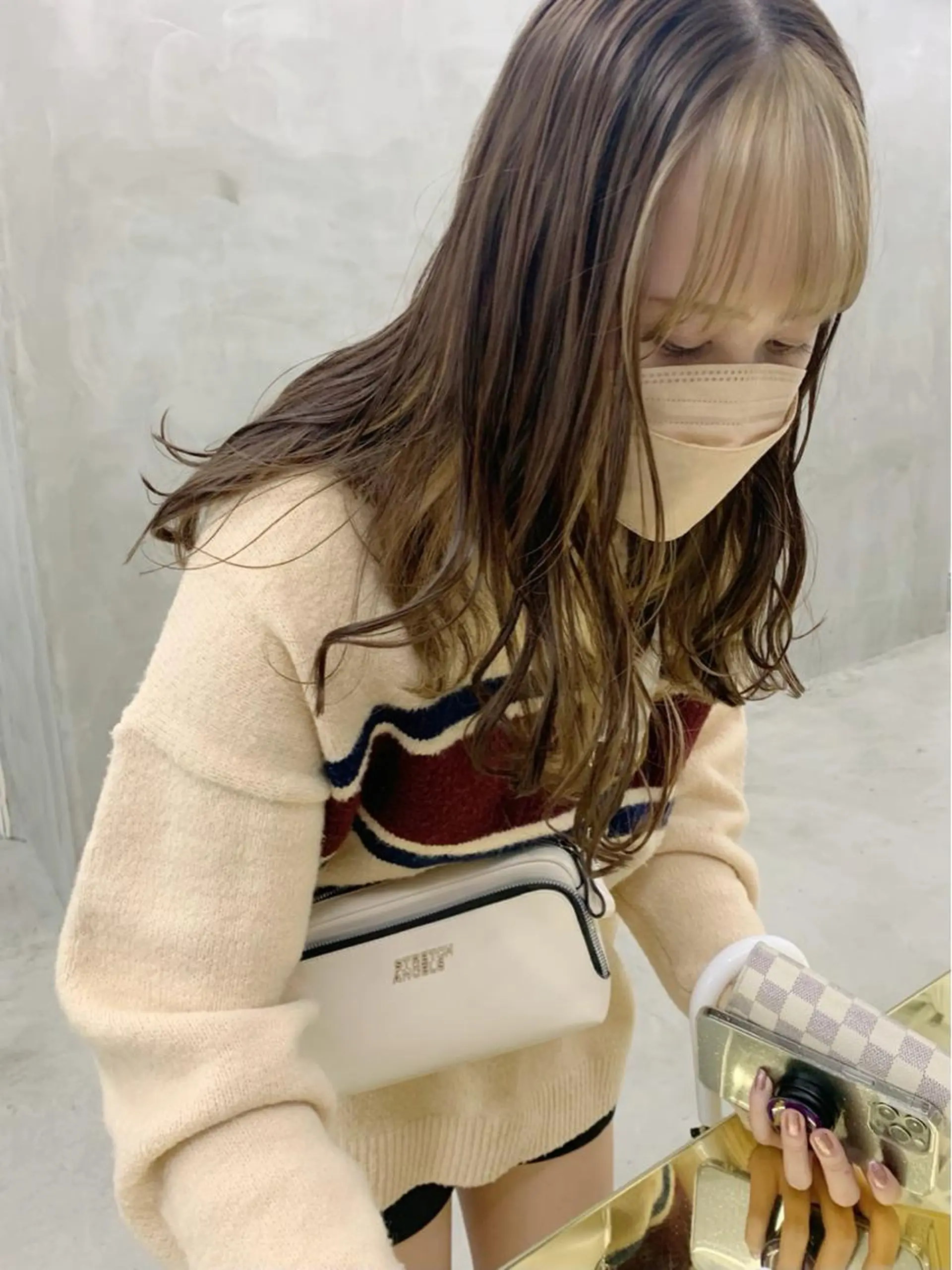 セミロング カラー ブームボックス所属・🐝ハイトーンカラー hachi🐝のヘアスタイル