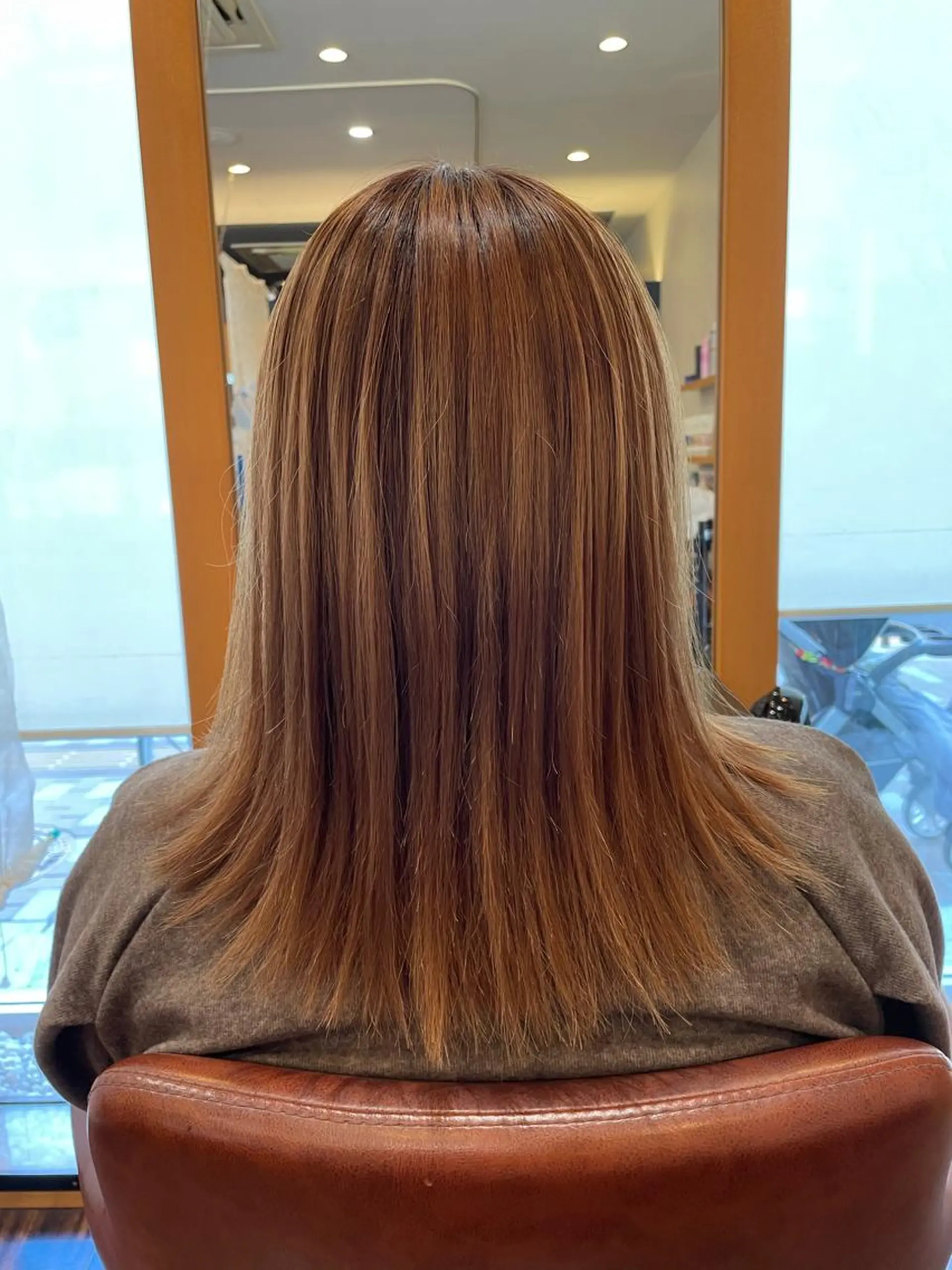 セミロング カラー pesca 仙台駅前店所属・🖤オサダ マナミ🖤のヘアスタイル