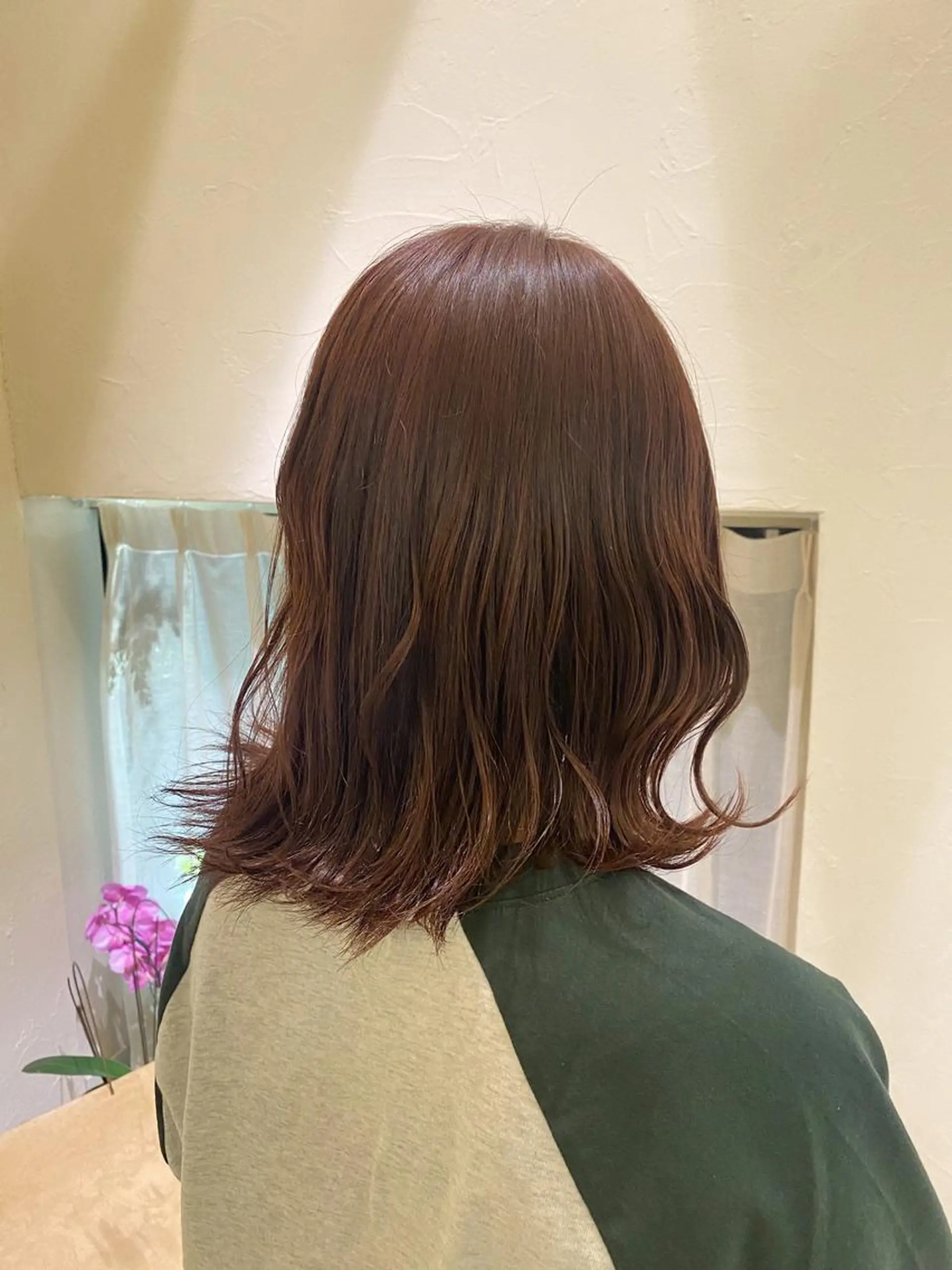セミロング 艶髪/艶カラー/縮毛 /   タキダのヘアスタイル