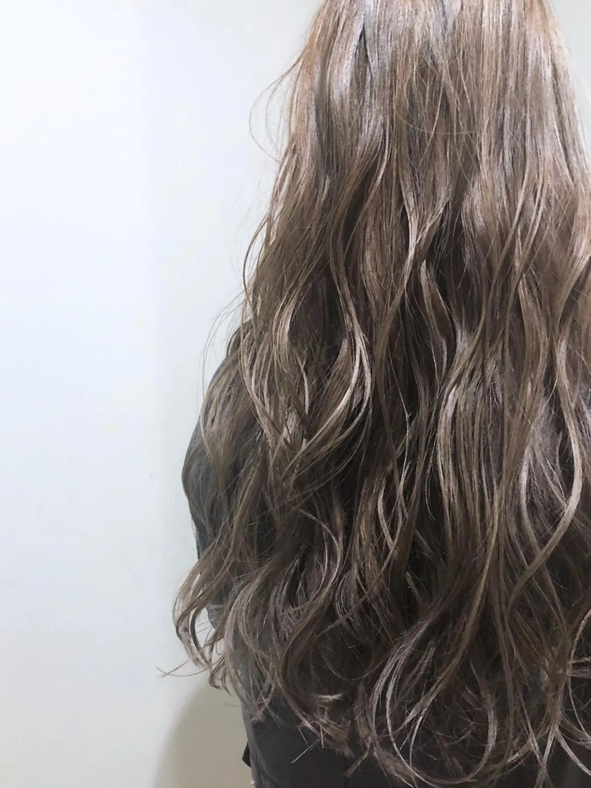 ロング カラー ヘアアレンジ 透明感カラー ダブルカラー ハイライトカラー ハイライト ヘアカラー トリートメント Lima  asabu /// 811所属・小松 郁斗のヘアスタイル