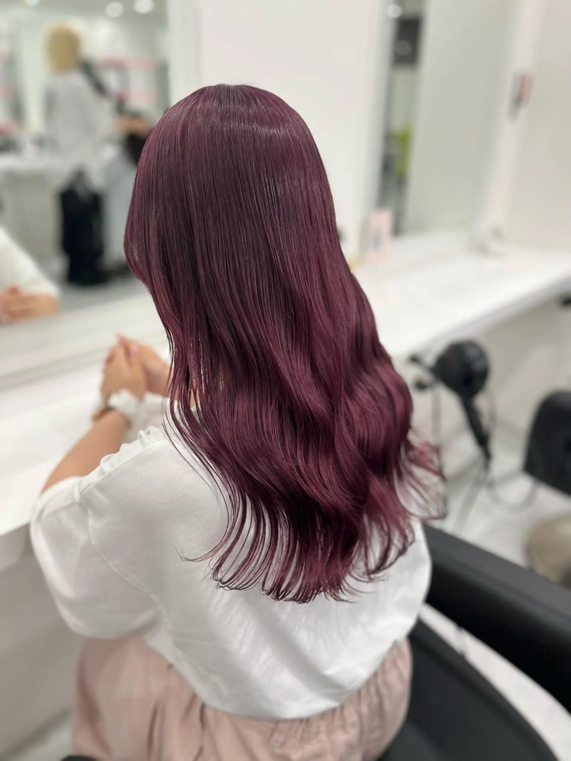 ロング カラー ラベンダーカラー ピンクカラー ピンクラベンダー 🫧うる艶トレンド 🫧透明感カラーのヘアスタイル