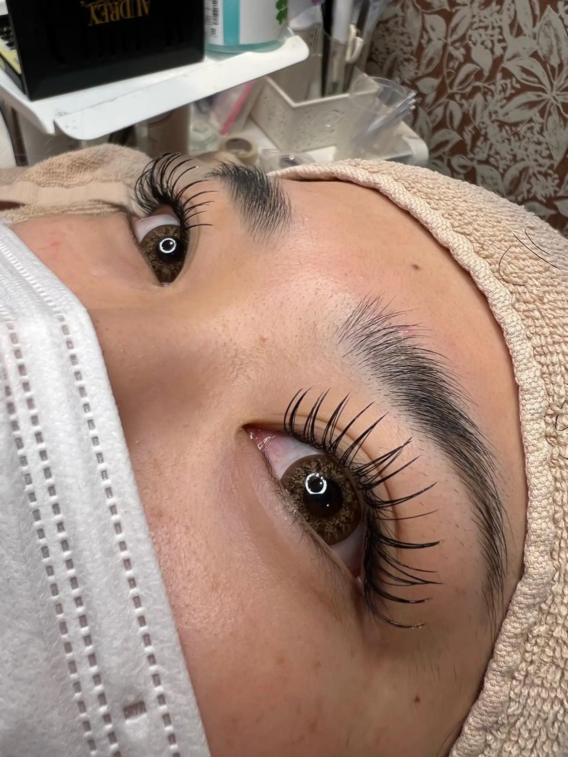 マツエク・マツパ REVE by figaro所属・福井 珠乃のヘアスタイル