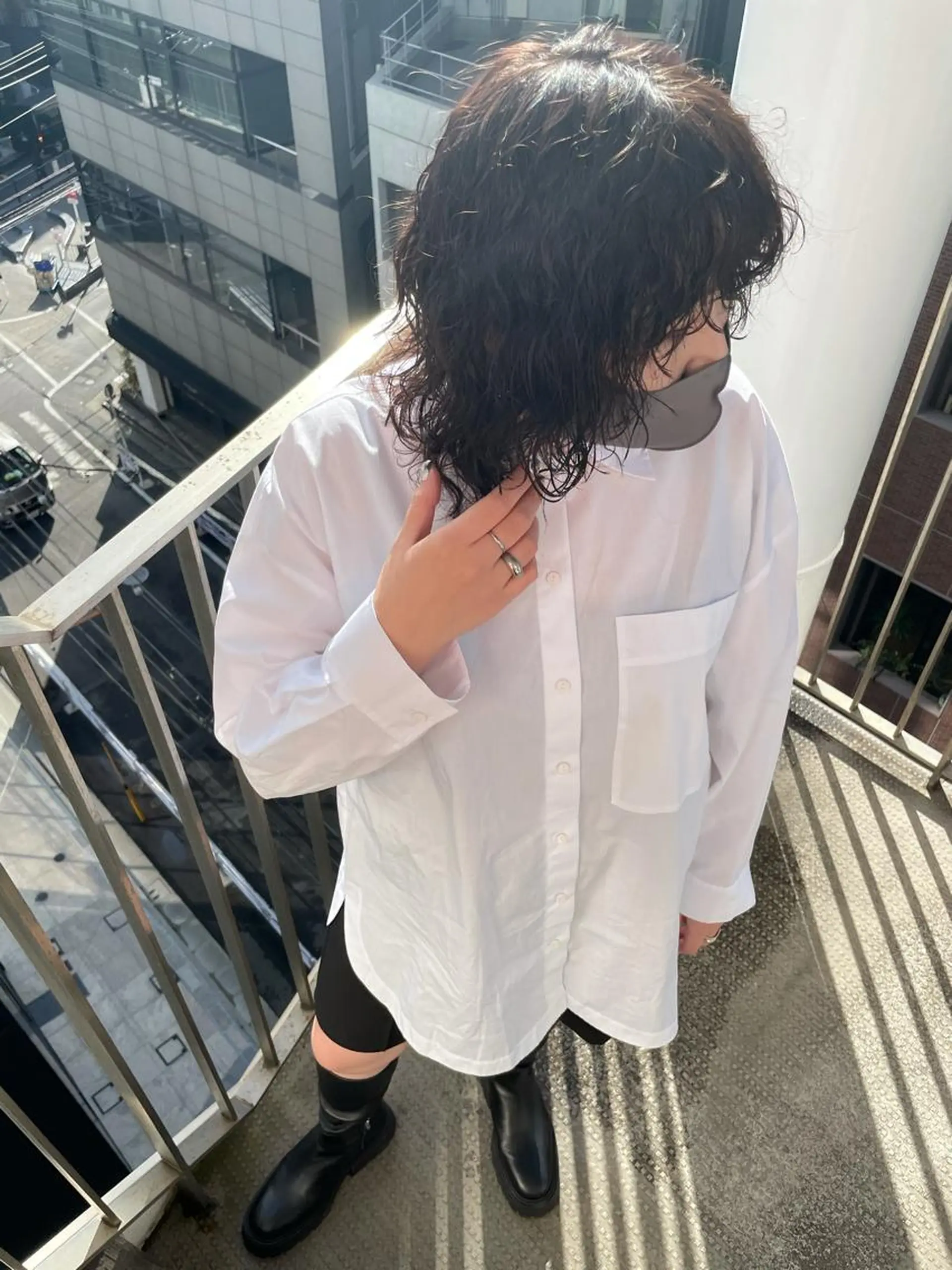 ミディアム パーマ ミディアムパーマ ウルフカット 原宿美容室Cura所属・パーマ美容師🌈中村 絢美のヘアスタイル