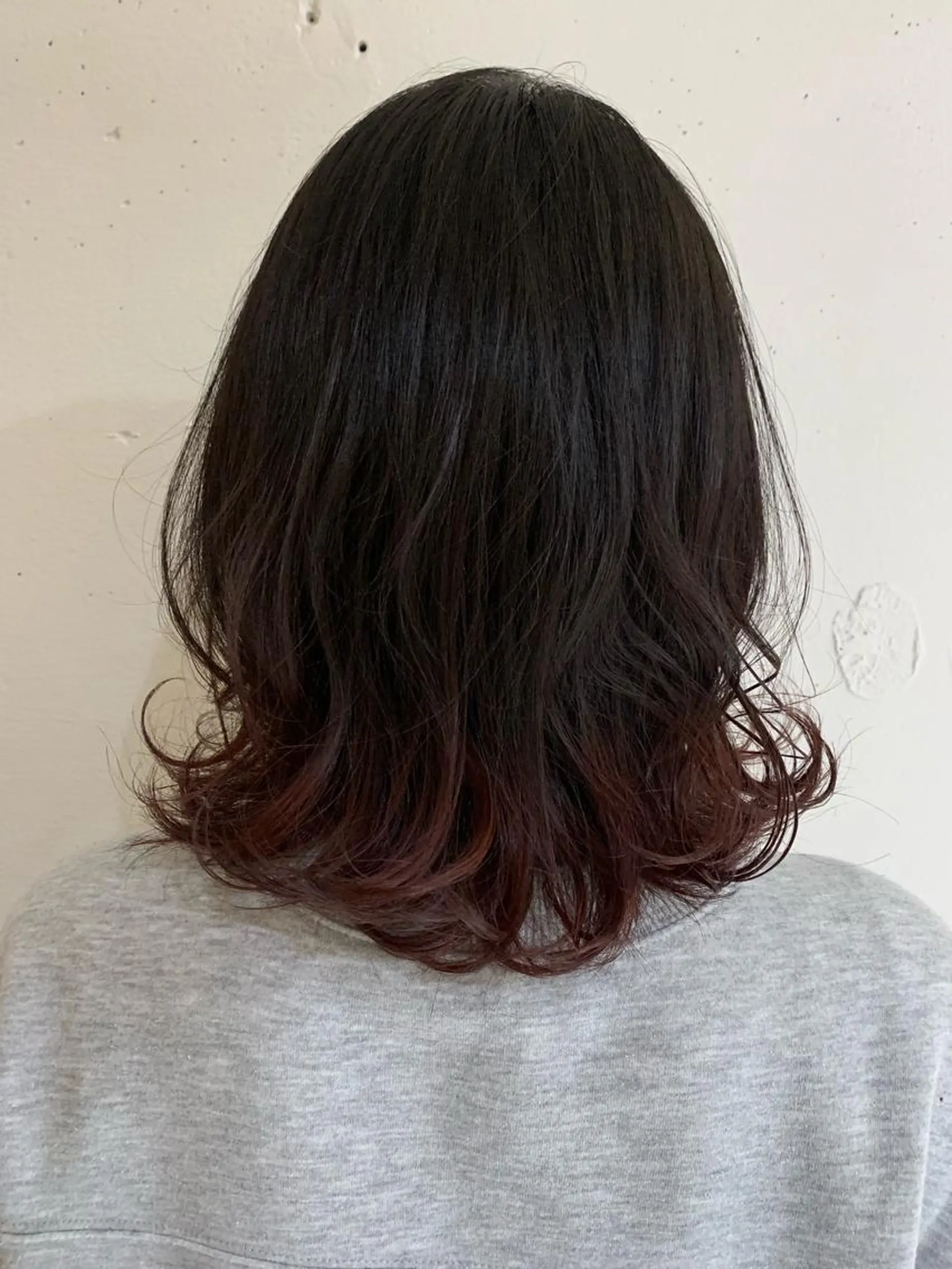 ミディアム カラー グラデーションカラー パープルカラー newi 京橋 【yuuki】のヘアスタイル