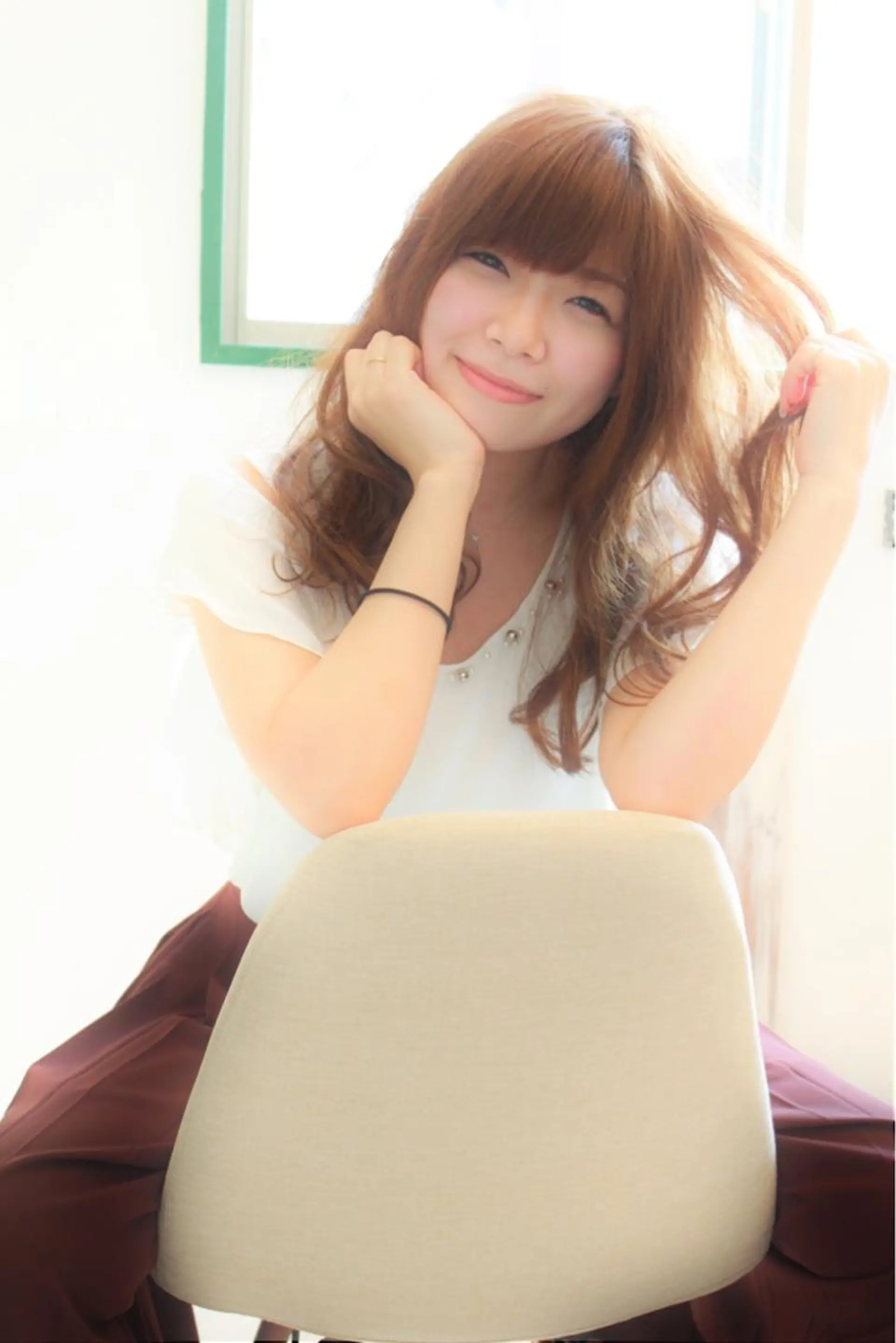 セミロング ロング カラー 石塚 万葉のその他イメージ