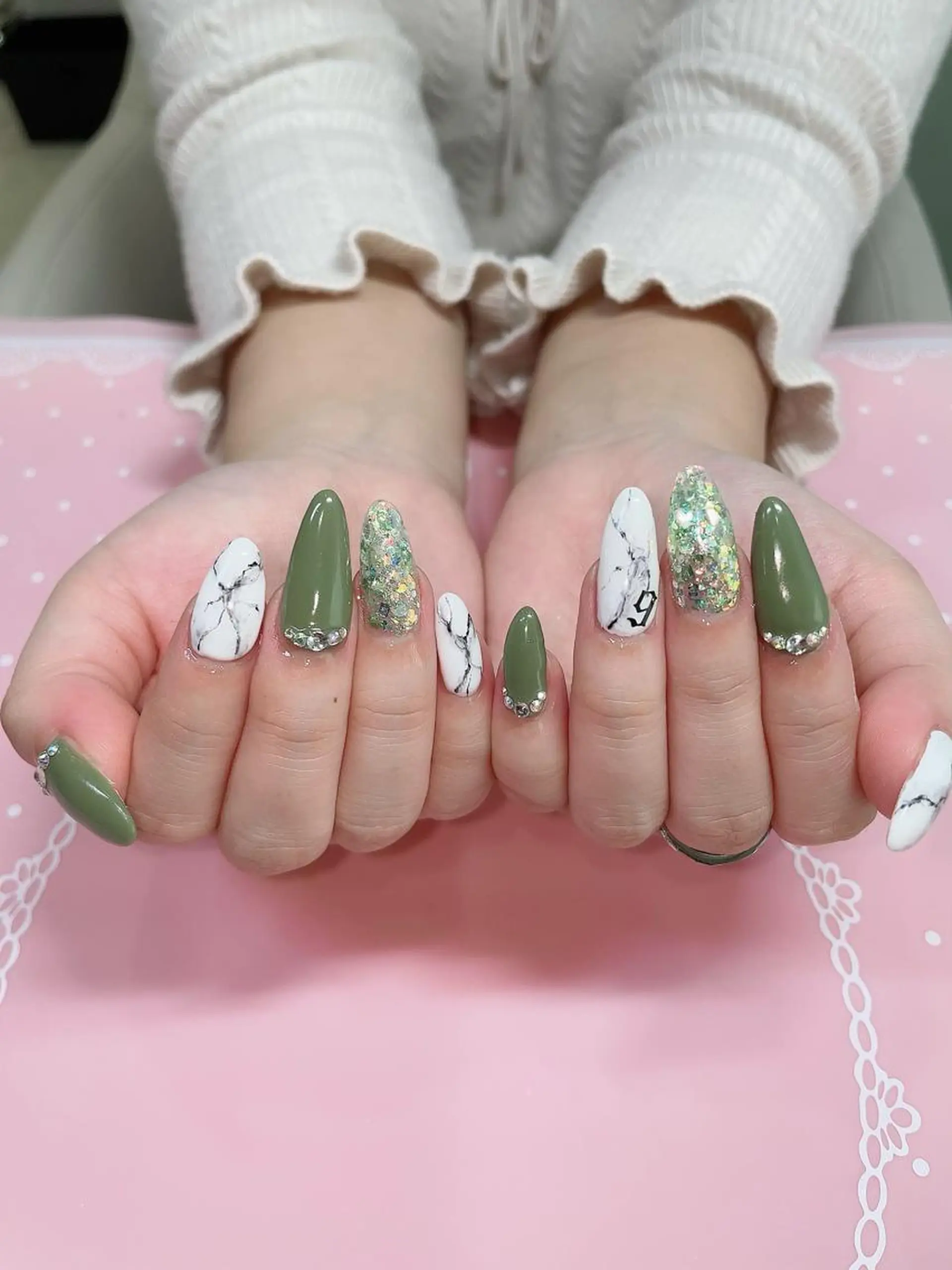 ロング ネイル ストーンネイル 《LB》ラブリエ Nail&eyeのマツエク・マツパデザイン