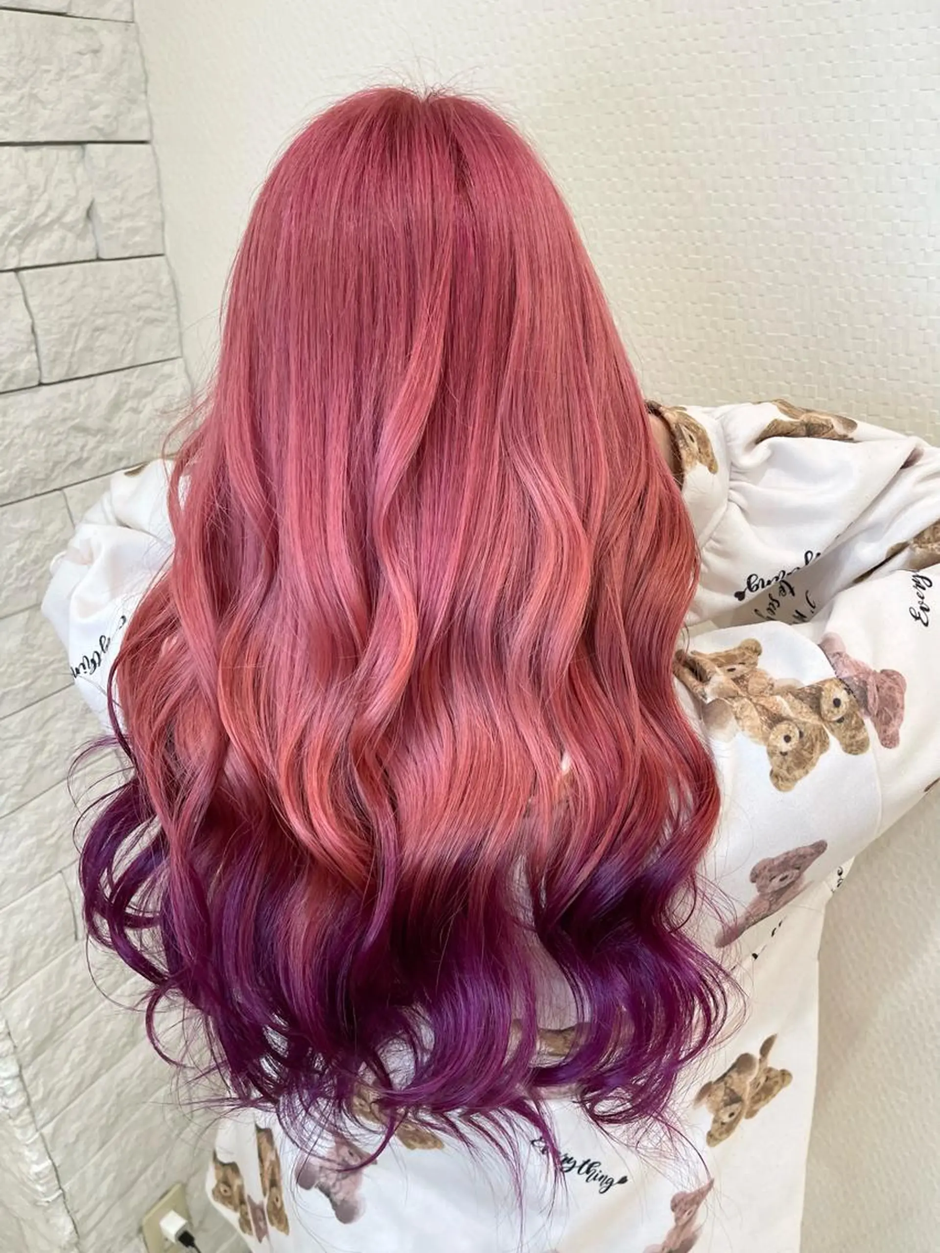 カラー グラデーションカラー ピンクカラー ヘアカラー トリートメント 名古屋のピンク好き かずくん🦩のヘアスタイル