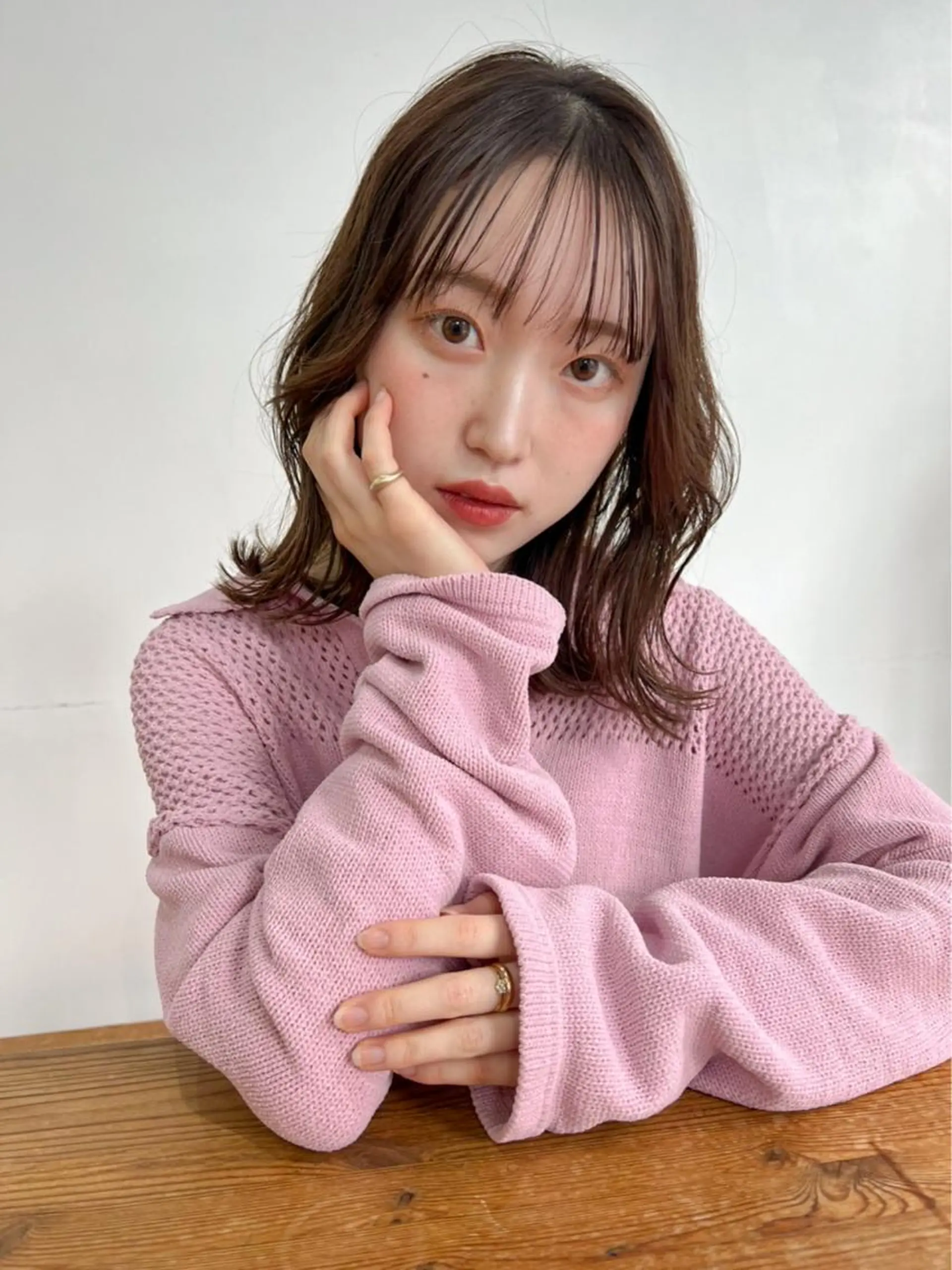 ミディアム 顔周りカット 韓国風ヘア テトネ タカシのヘアスタイル