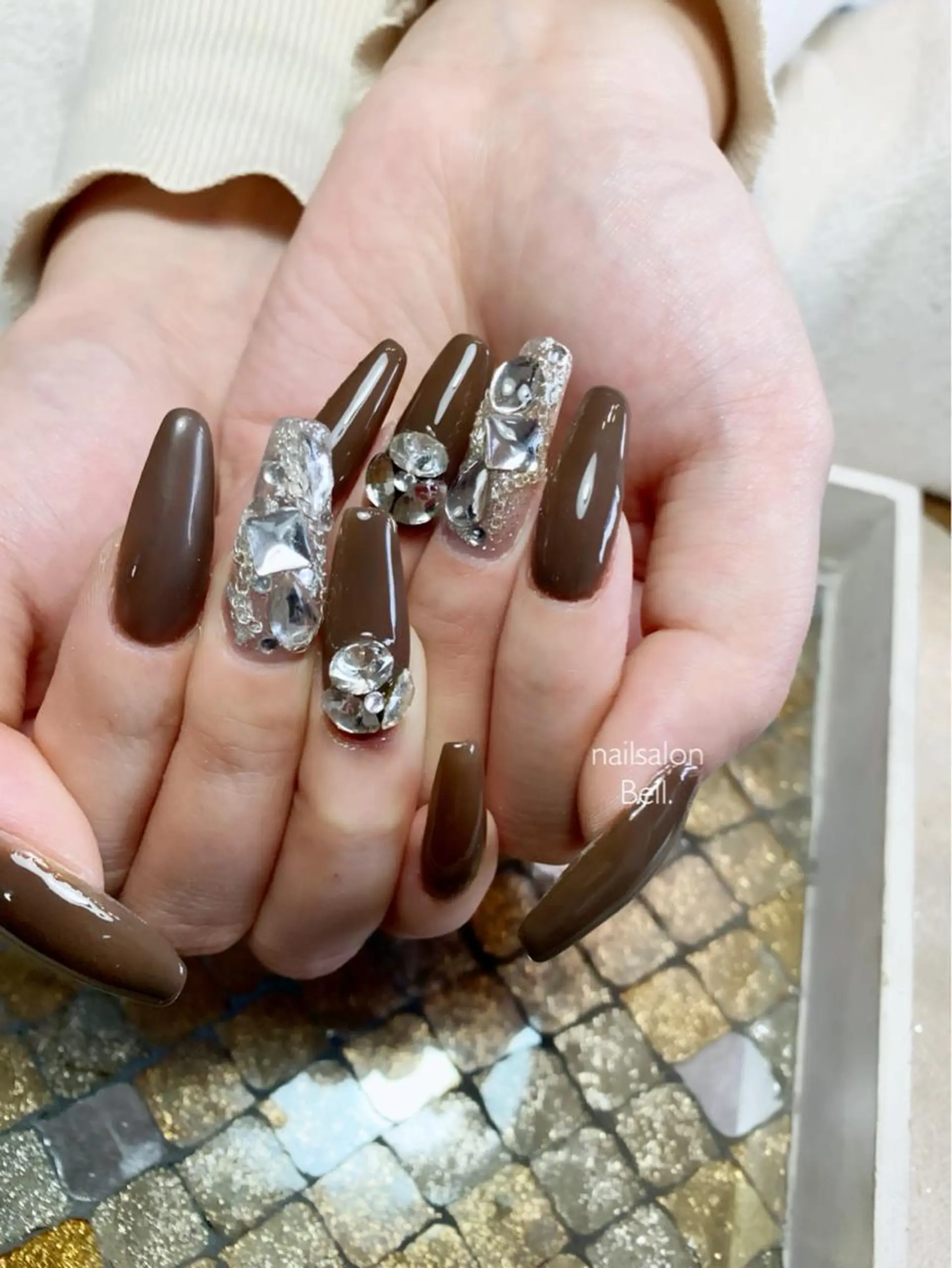 ロング ネイル ハンドネイル Y. Reonaのネイルデザイン