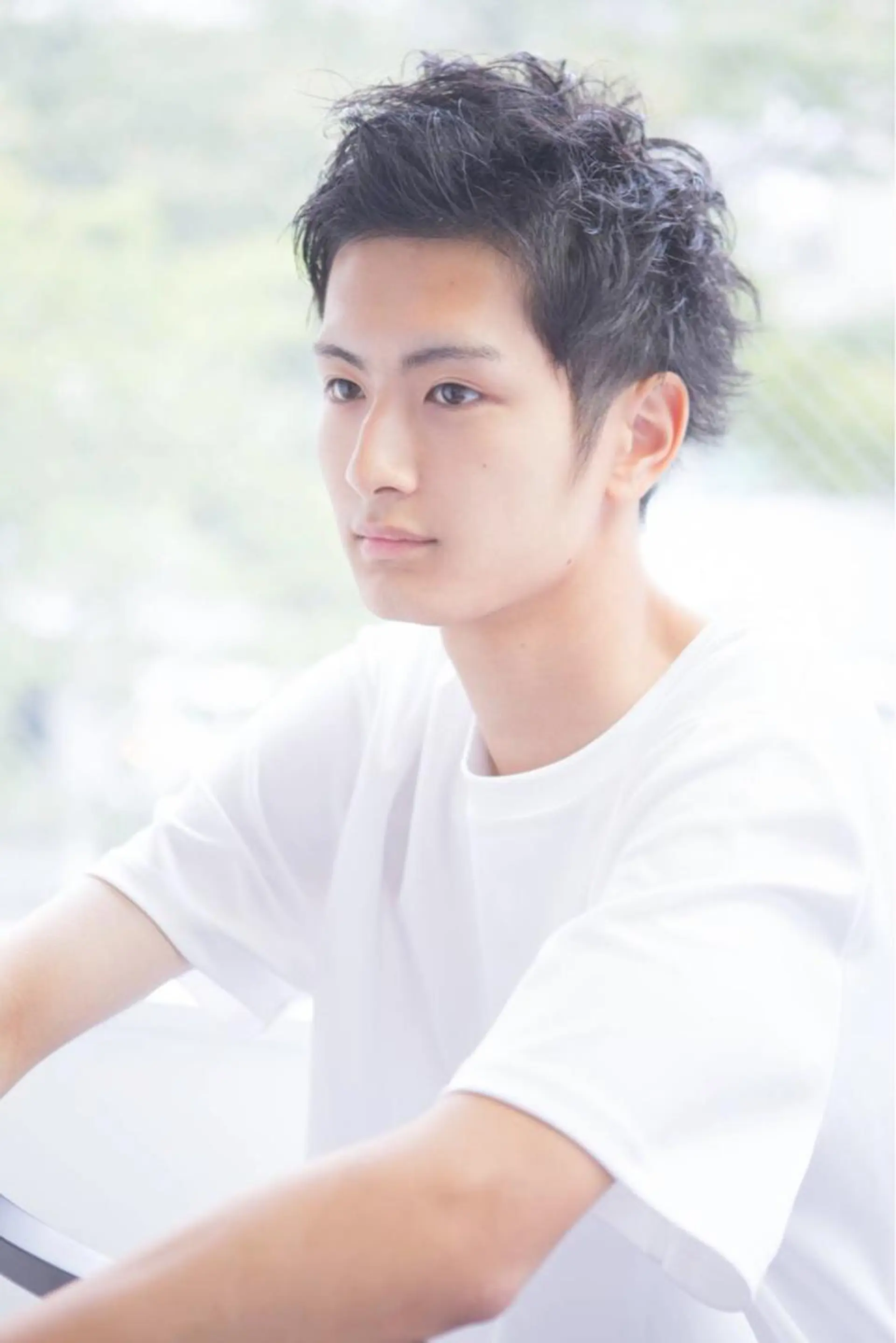 メンズ ブリーチ毛に縮毛矯正 ✨カラー✨山田 正幸のヘアスタイル