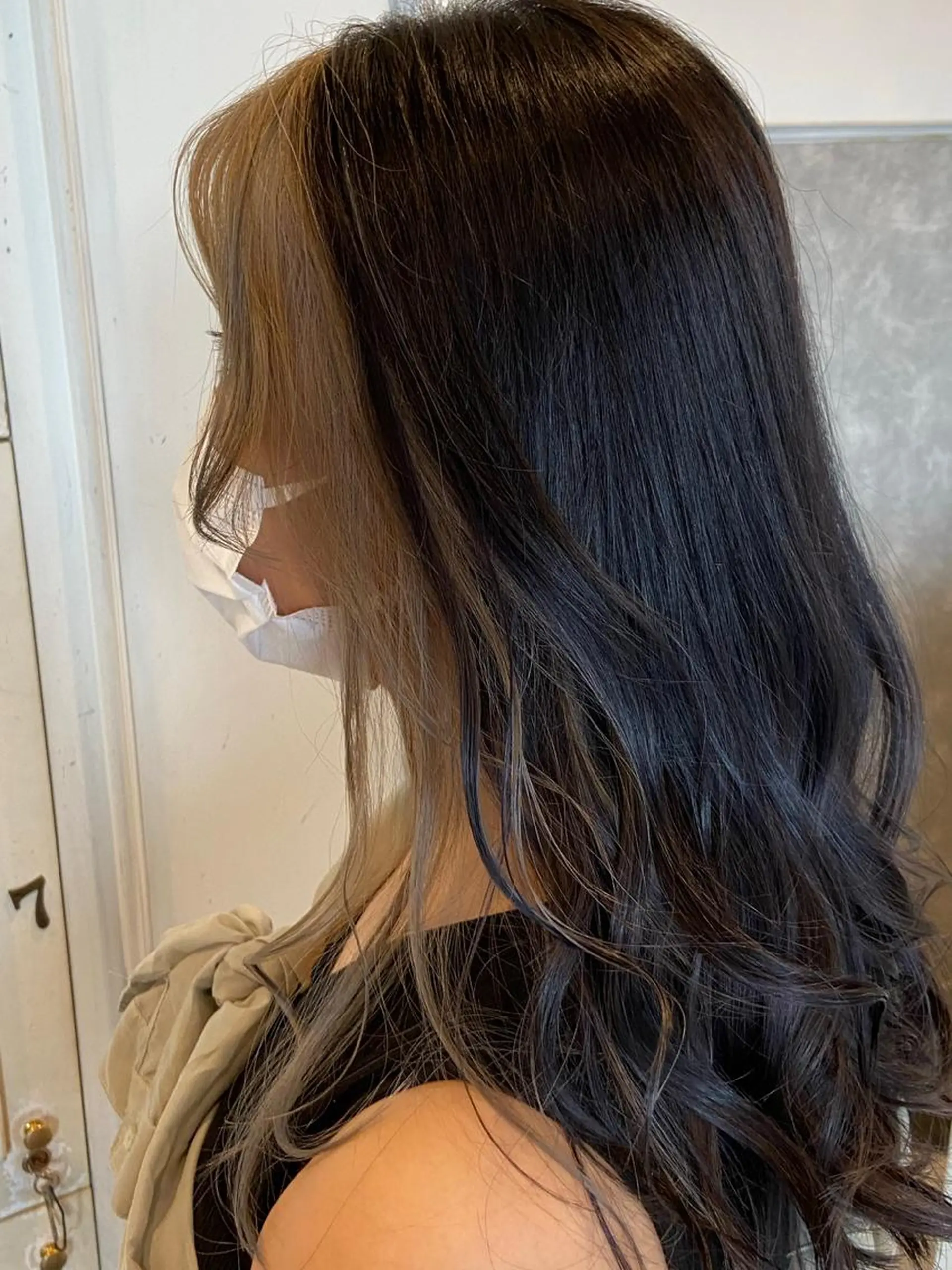 ロング カラー aini上本町 吉元直明のヘアスタイル