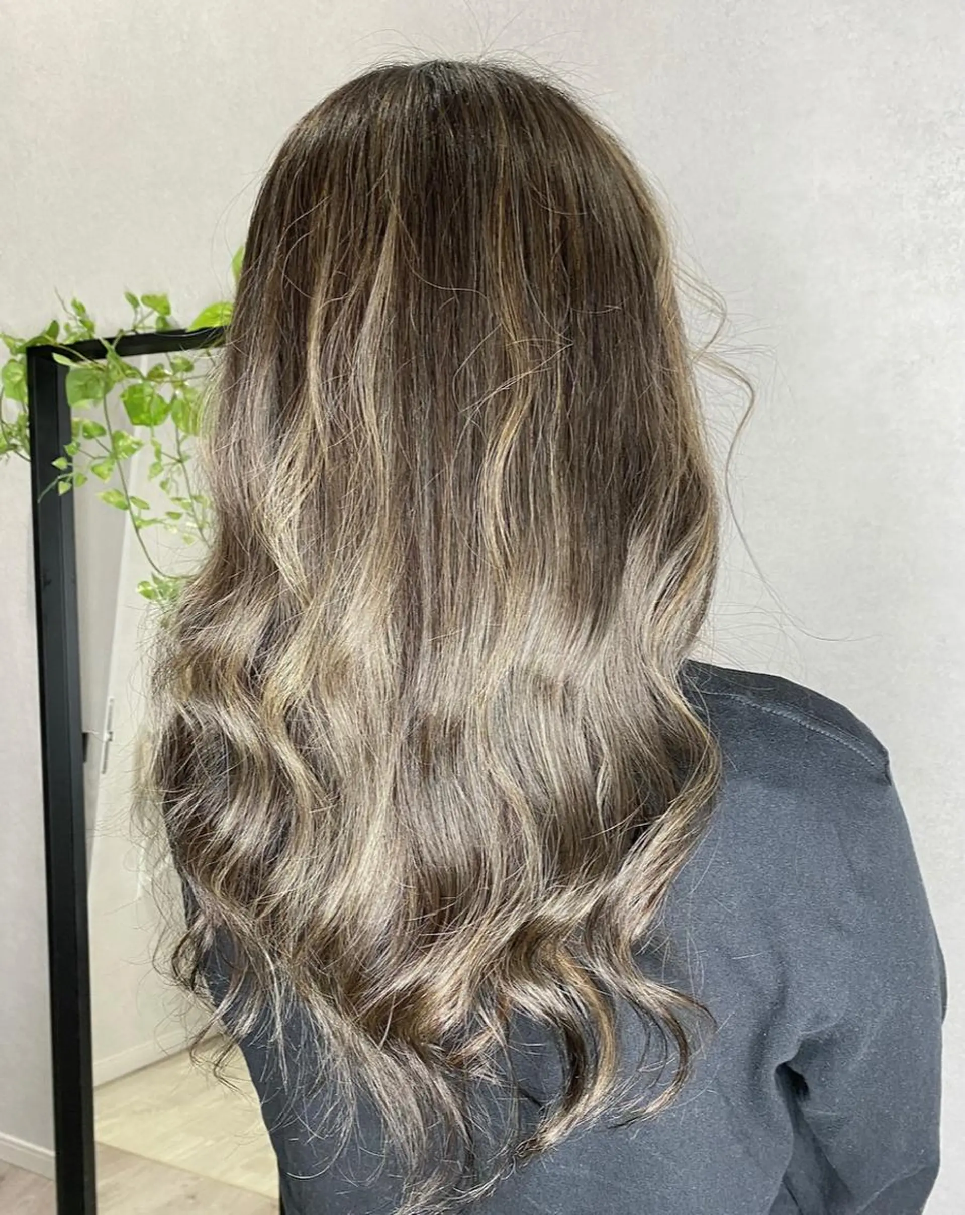 ロング カラー ヘアカラー Designer EGGのマツエク・マツパデザイン