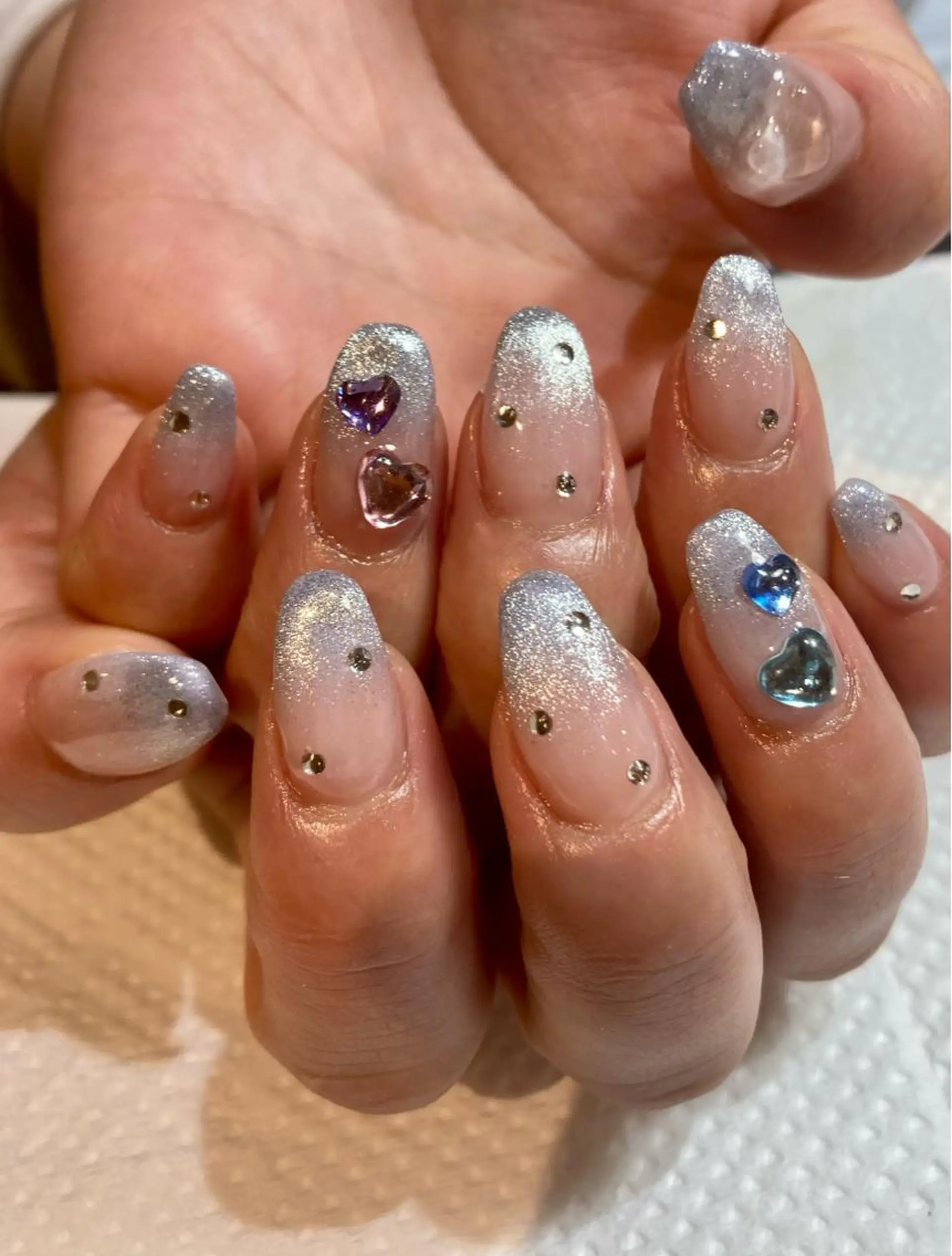 ネイル ハンドネイル Nest 平出のネイルデザイン