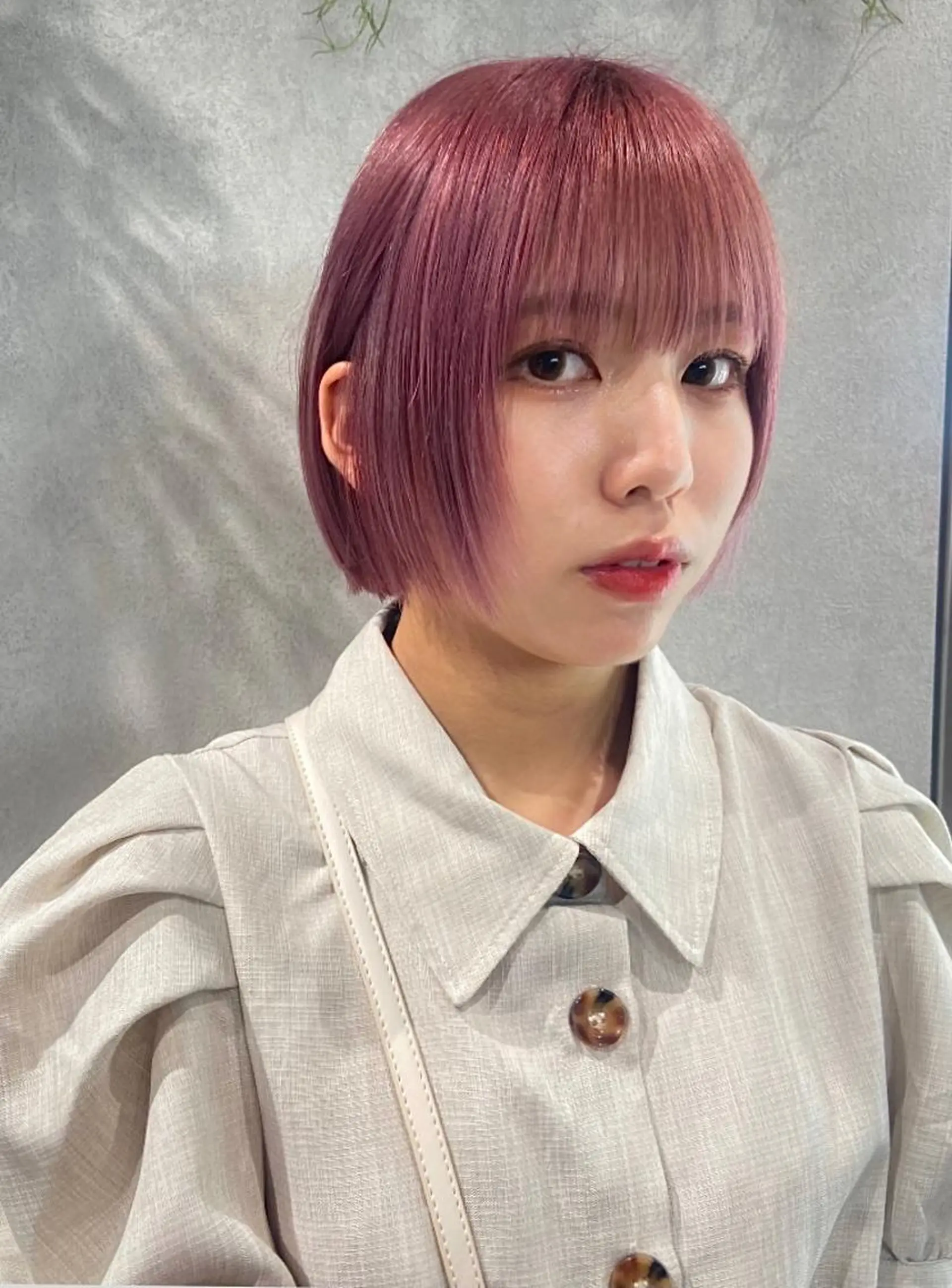 ショート カラー ブリーチ ピンクカラー ボブ behov所属・柔らかカラー 🤎Tsubasaのヘアスタイル