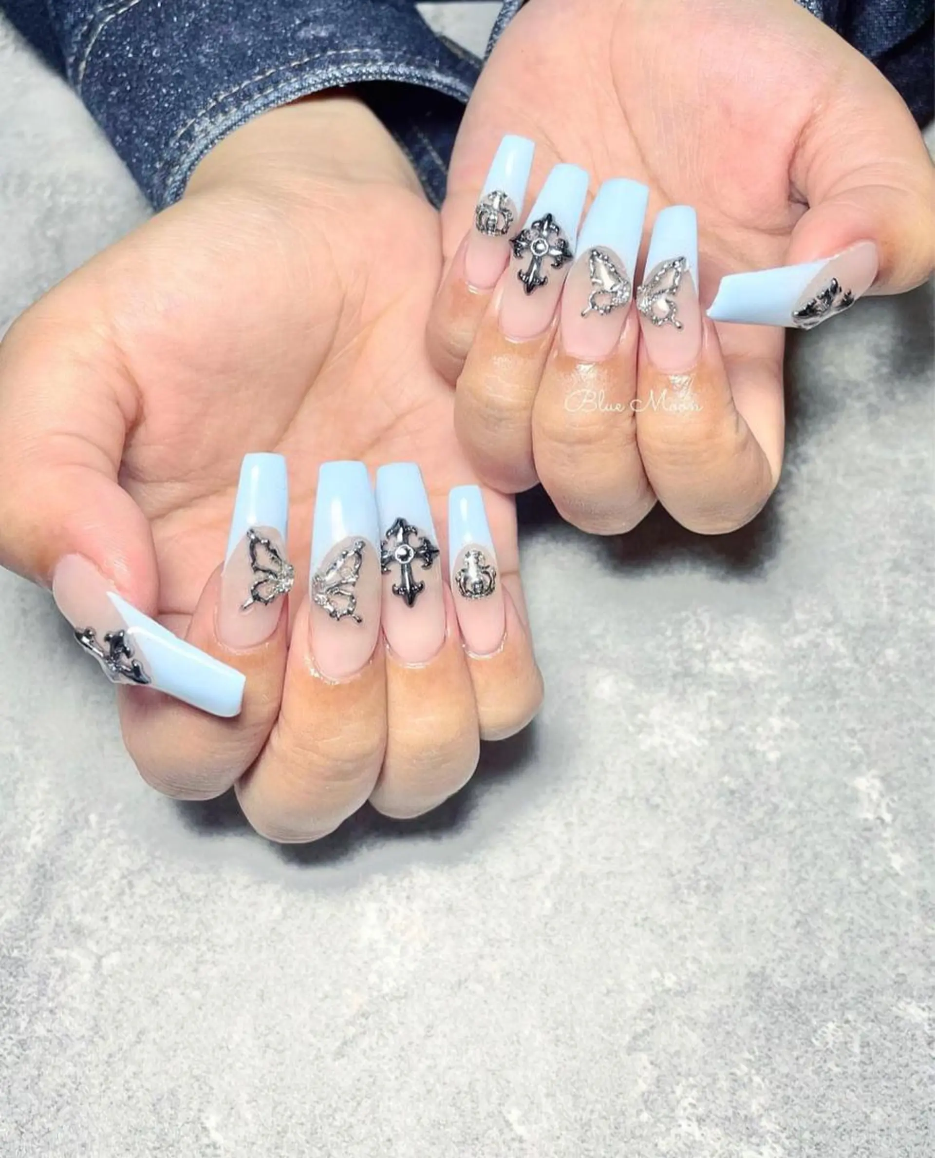 ネイル 持ち込み ハンドネイル ハンドケア nail salon Blue Moonのネイルデザイン