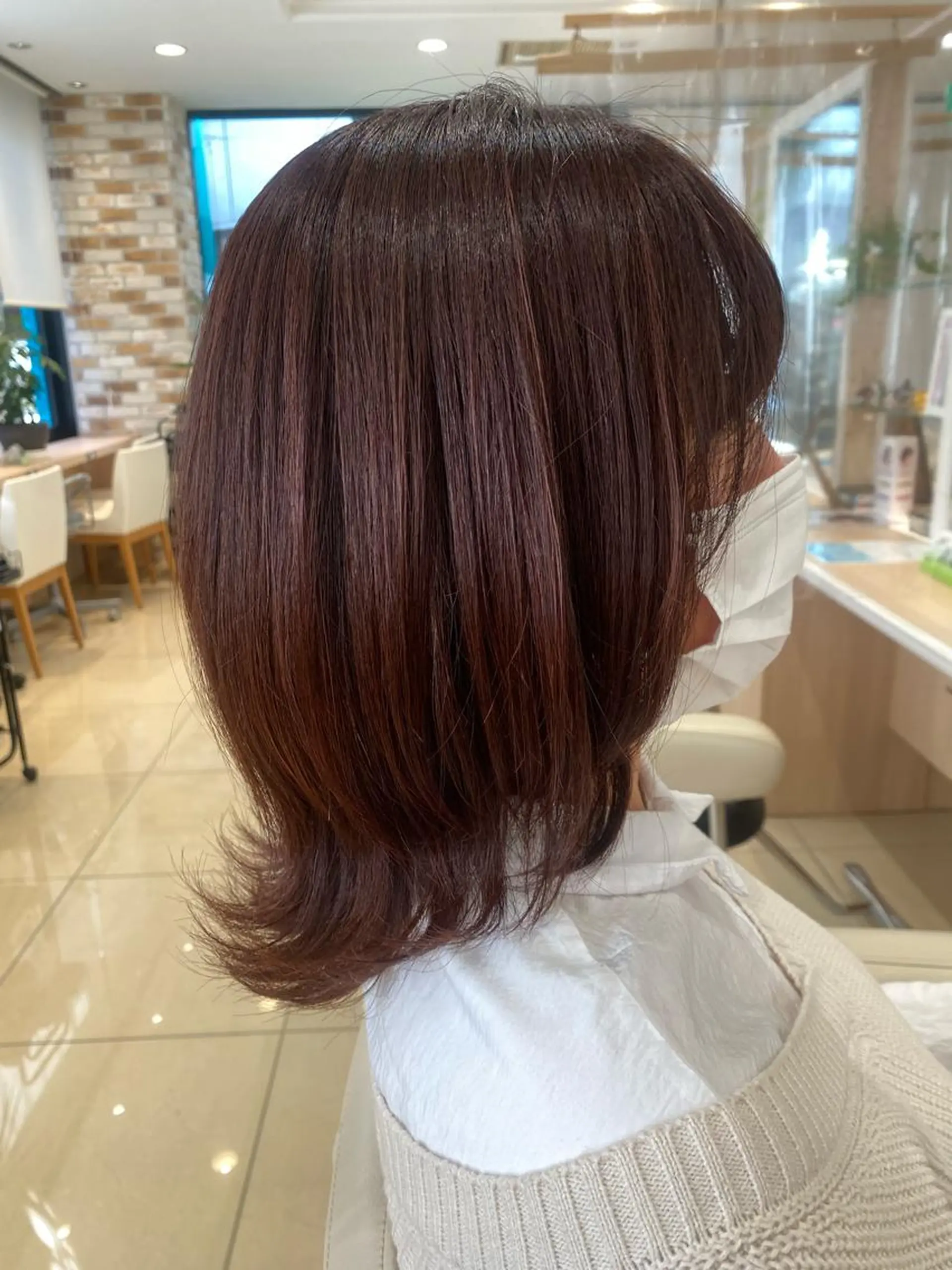 セミロング カラー 🩵波巻き／ツイスパ HARU💎のヘアスタイル