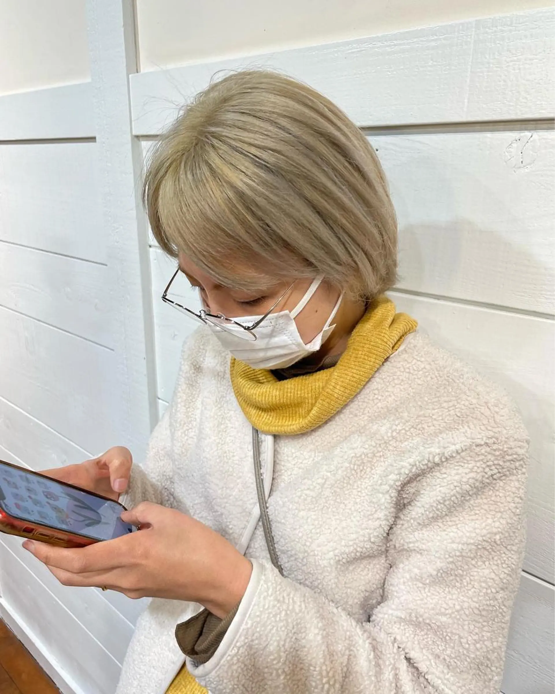 ショート カラー ヘアカラー 足立 悠輔のヘアスタイル