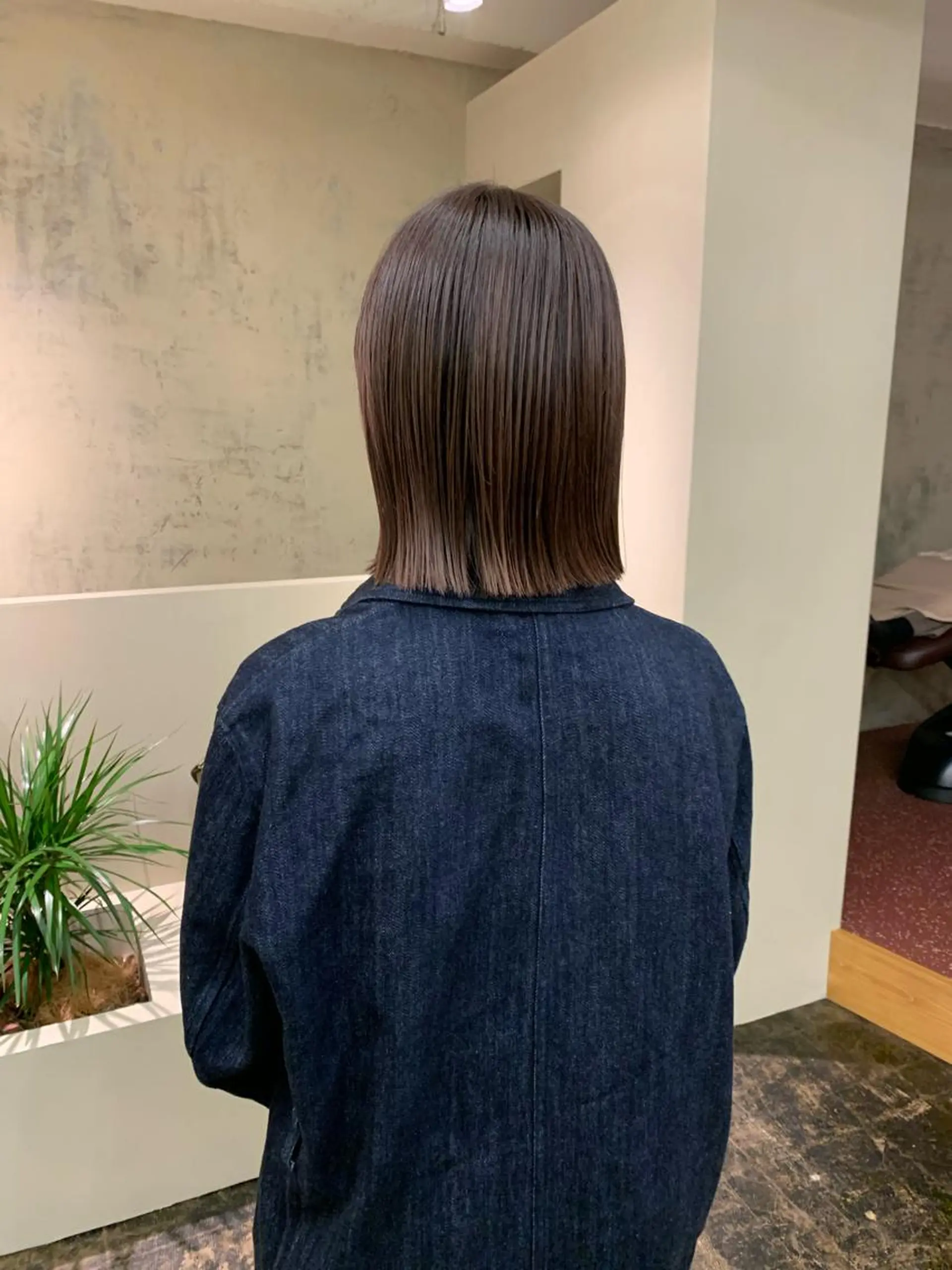 ミディアム yupi🐈‍⬛ レイヤー/パーマのヘアスタイル