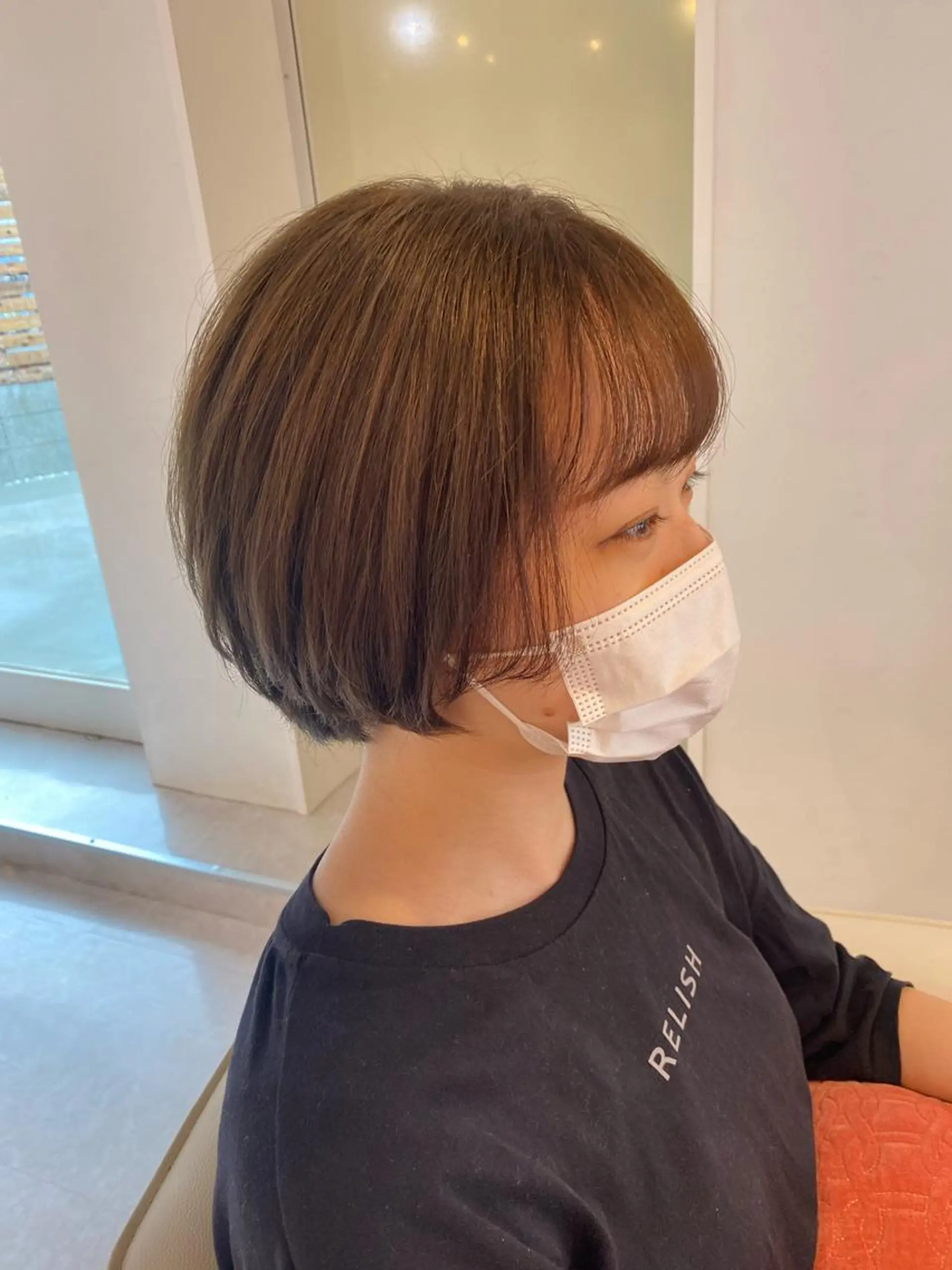 ショート カラー ヘアカラー 梛木 唯のヘアスタイル
