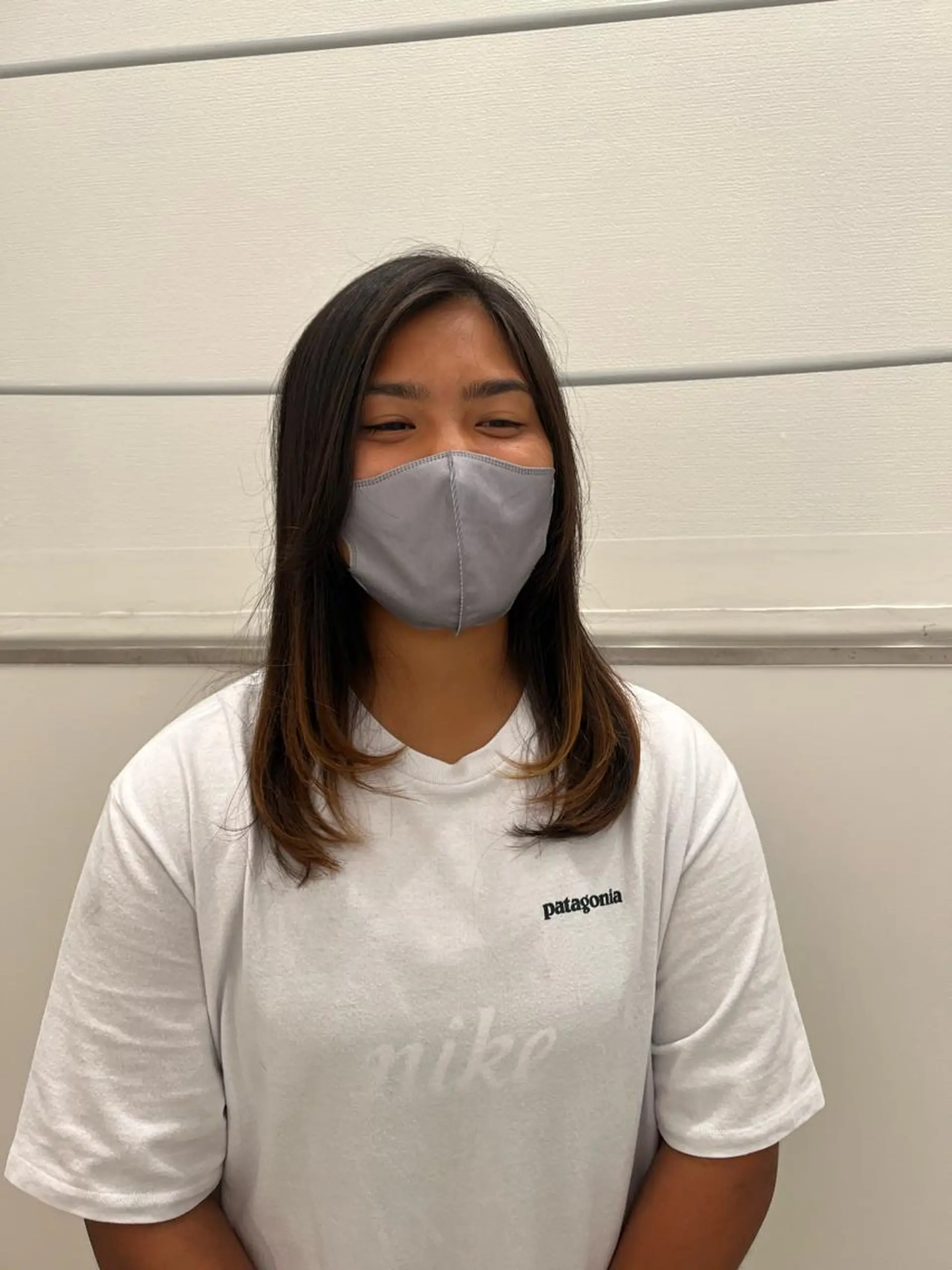 セミロング ﾏｽﾀﾞ ｱｲﾘのヘアスタイル