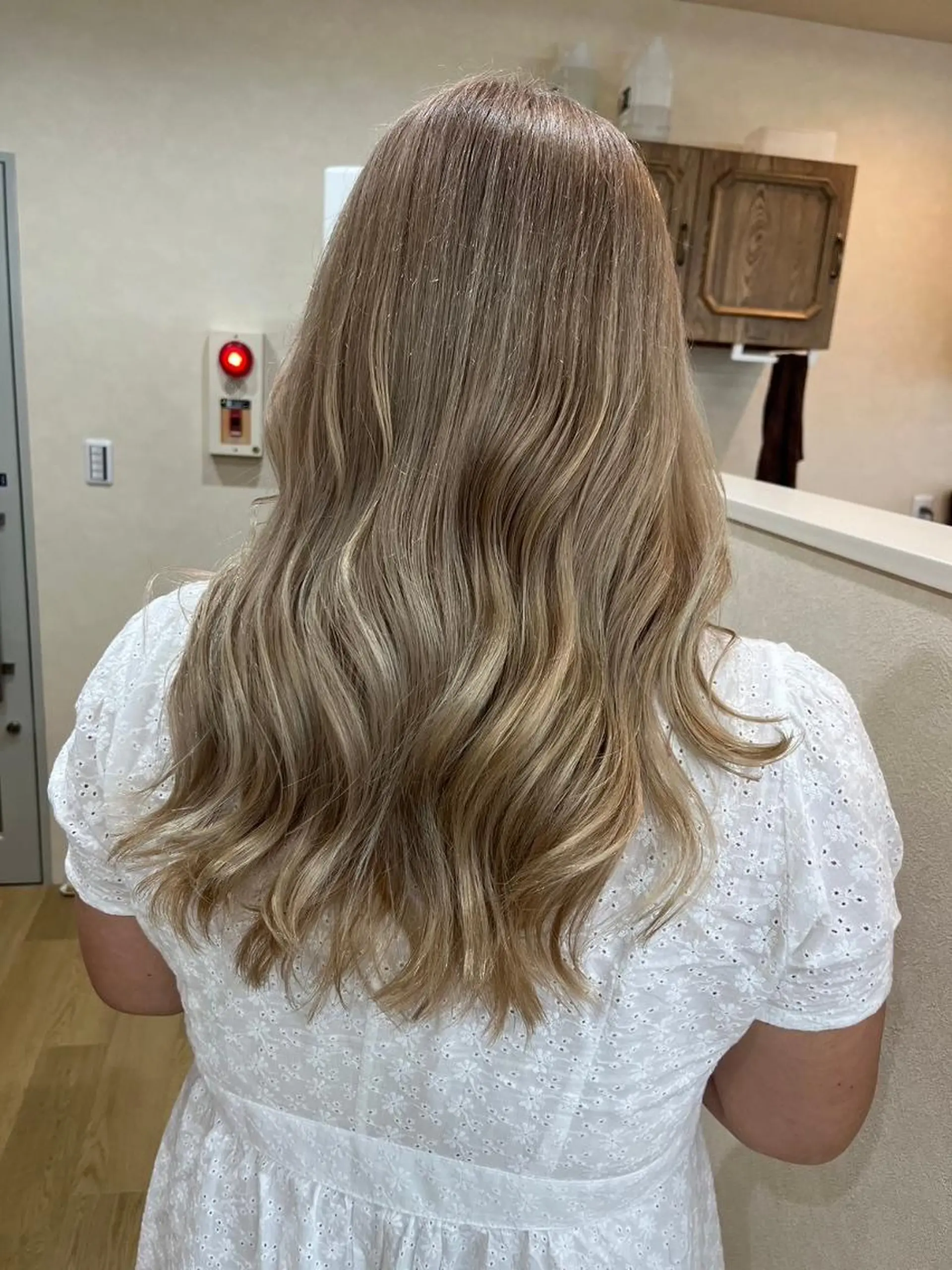 カラー Mirashy 成田のヘアスタイル