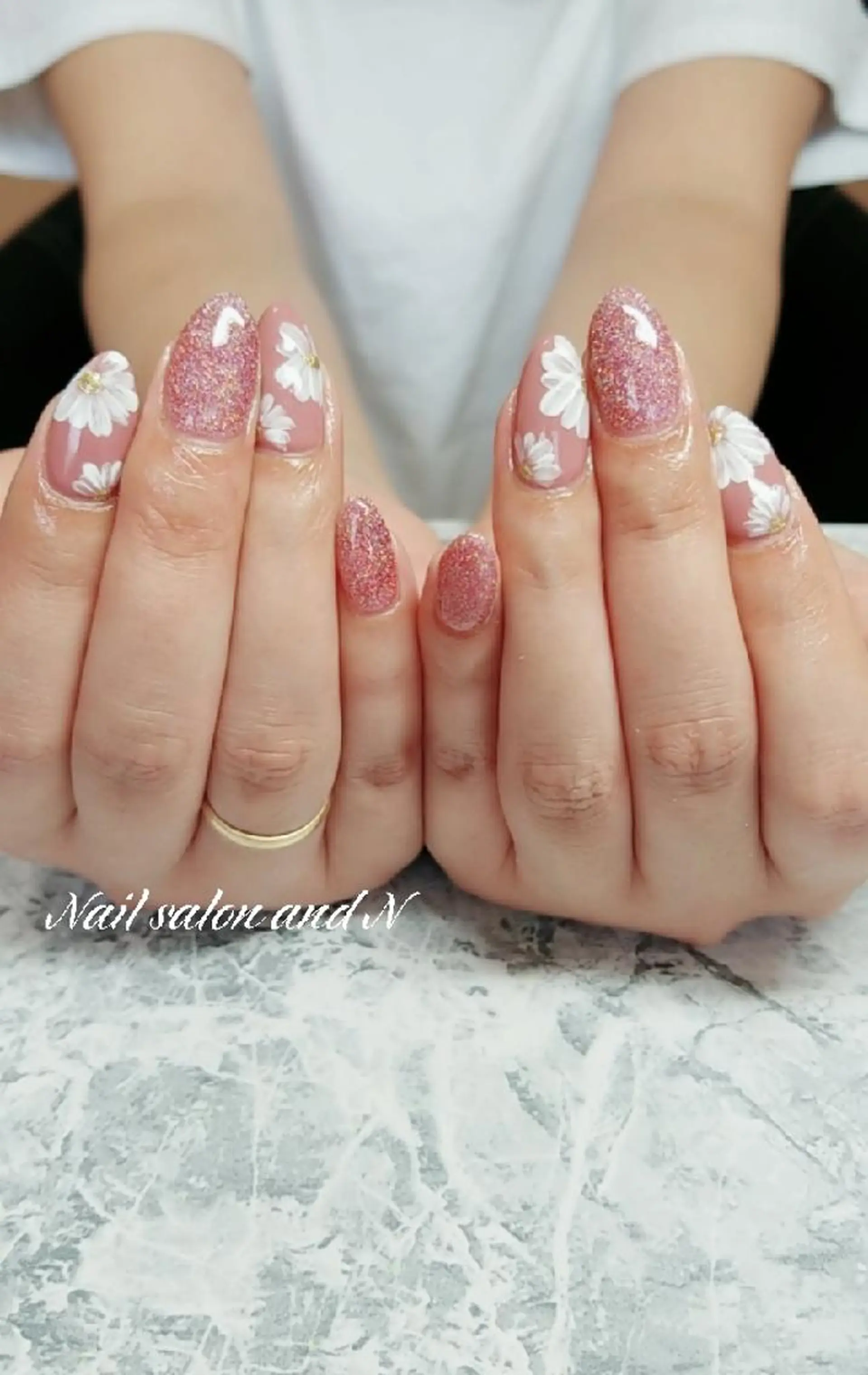 ネイル and Nのネイルデザイン