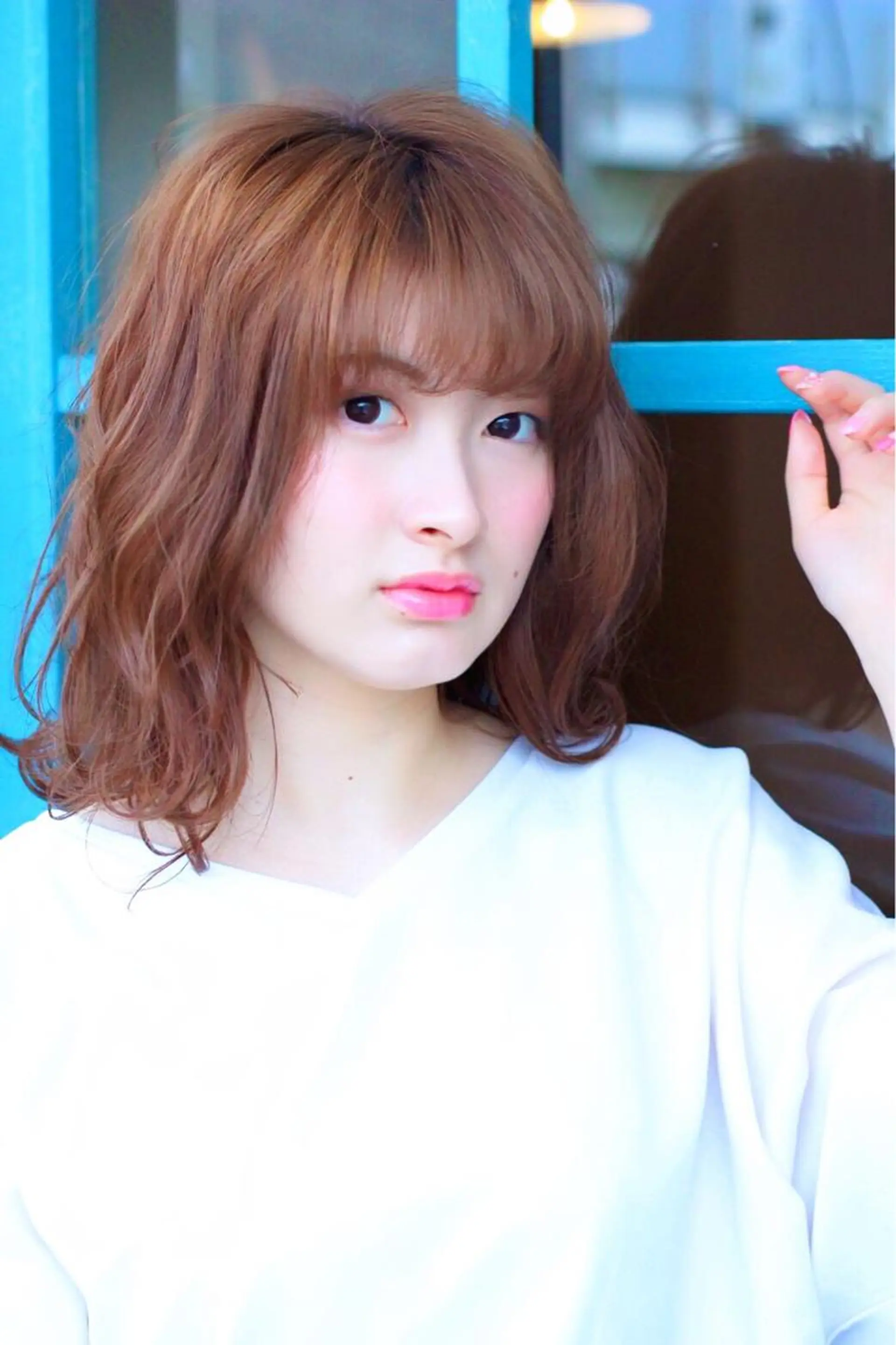 ミディアム カラー パーマ ミディアムパーマ ブラウンカラー アメリラブヘアー 土屋　洋平のヘアスタイル