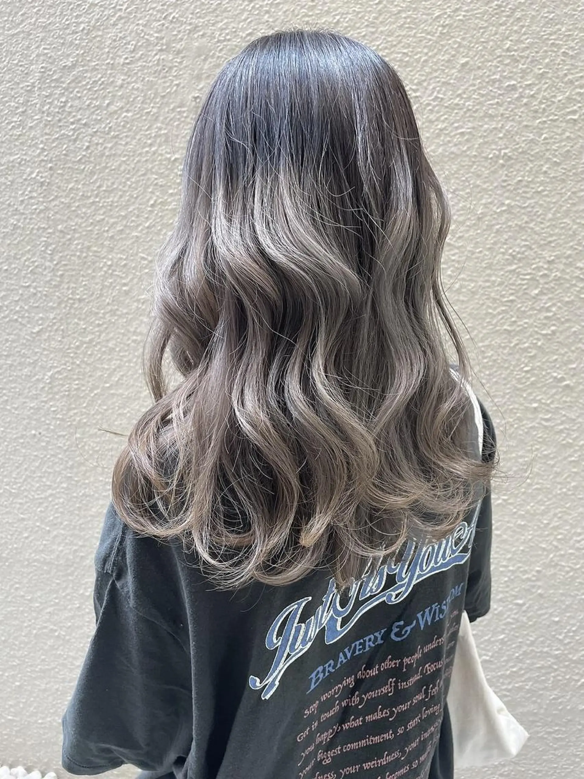 ロング ヘアカラー トリートメント FERIA梅田🖤 透明感カラー🎀のヘアスタイル