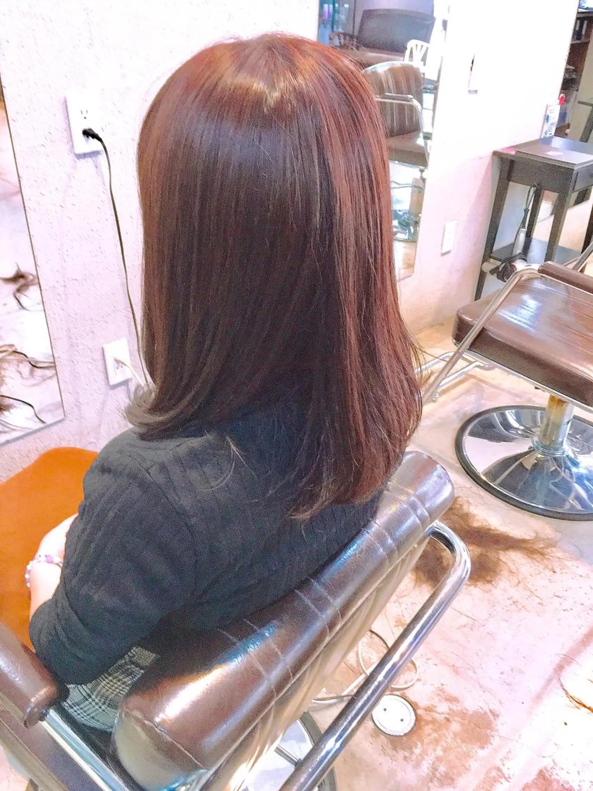 セミロング カラー ヘアアレンジ ピンクカラー 桜田 修未のヘアスタイル