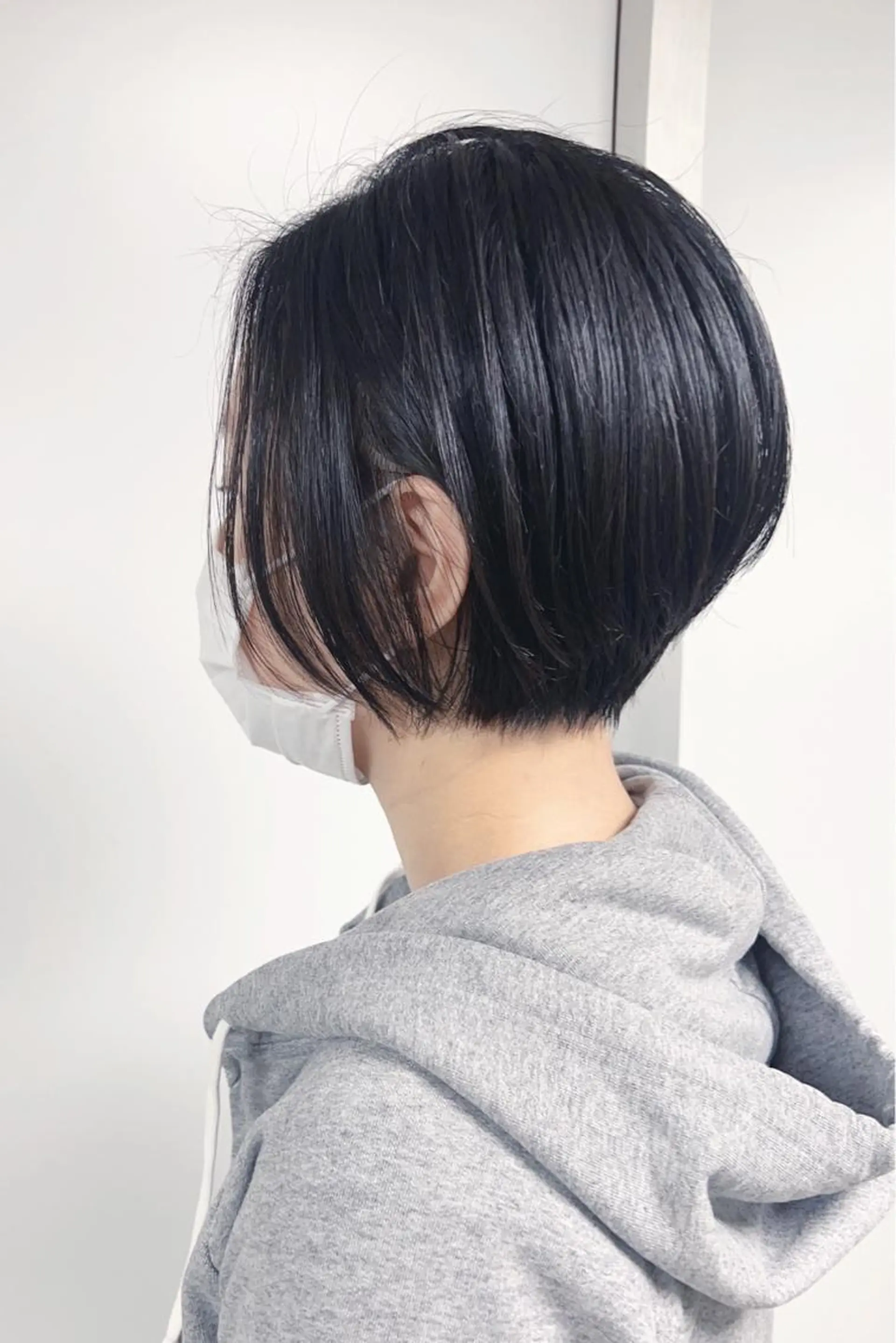 ショート morio from london所属・松岡彩華 ボブ /グレージュのヘアスタイル