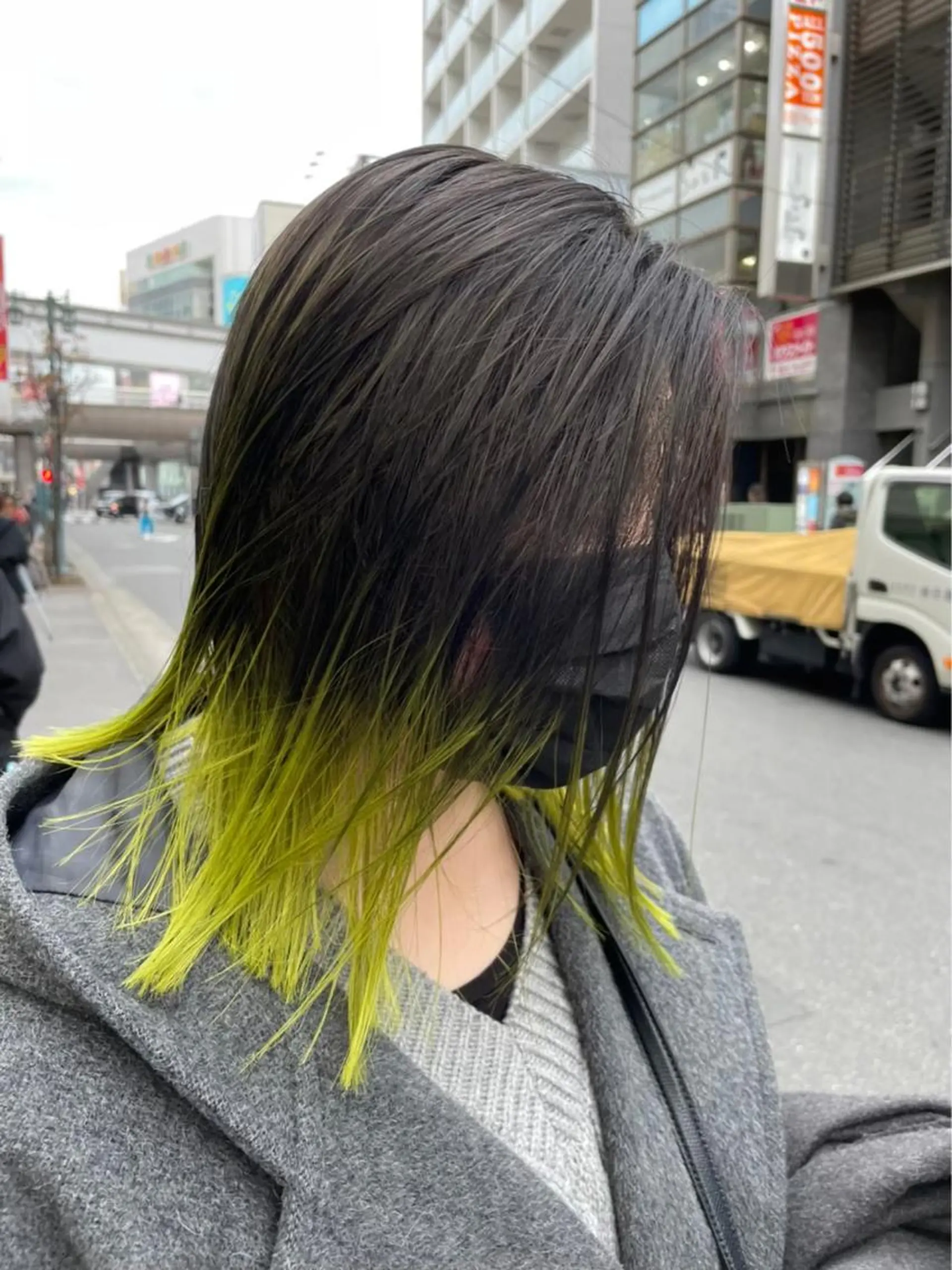 セミロング カラー ブリーチ ケアブリーチ ダブルカラー イヤリングカラー グラデーションカラー ヘアカラー トリートメント メンズ特化/マツエク AYAKA🌙のヘアスタイル