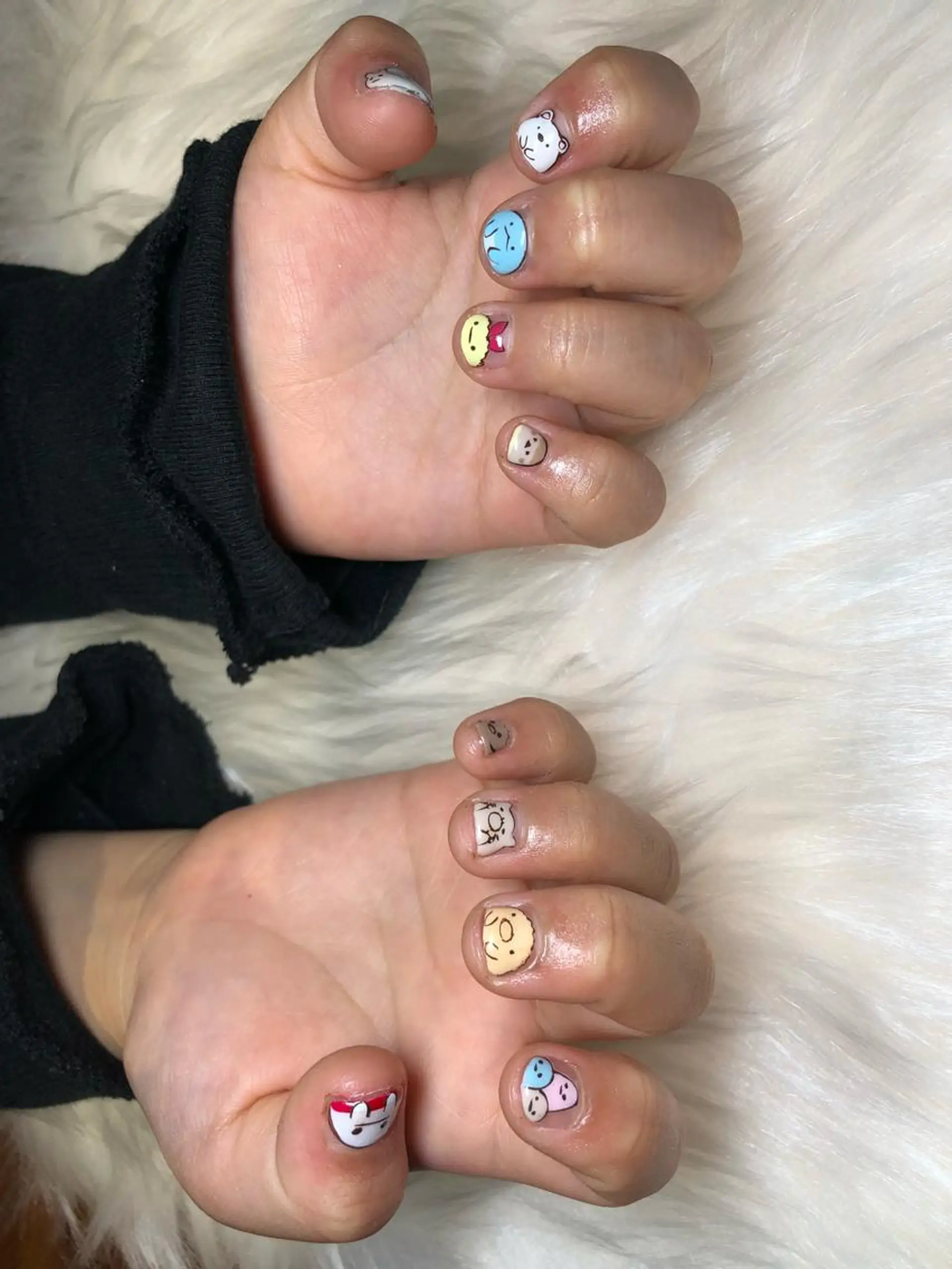 ネイル Li'leaNail AINAのネイルデザイン