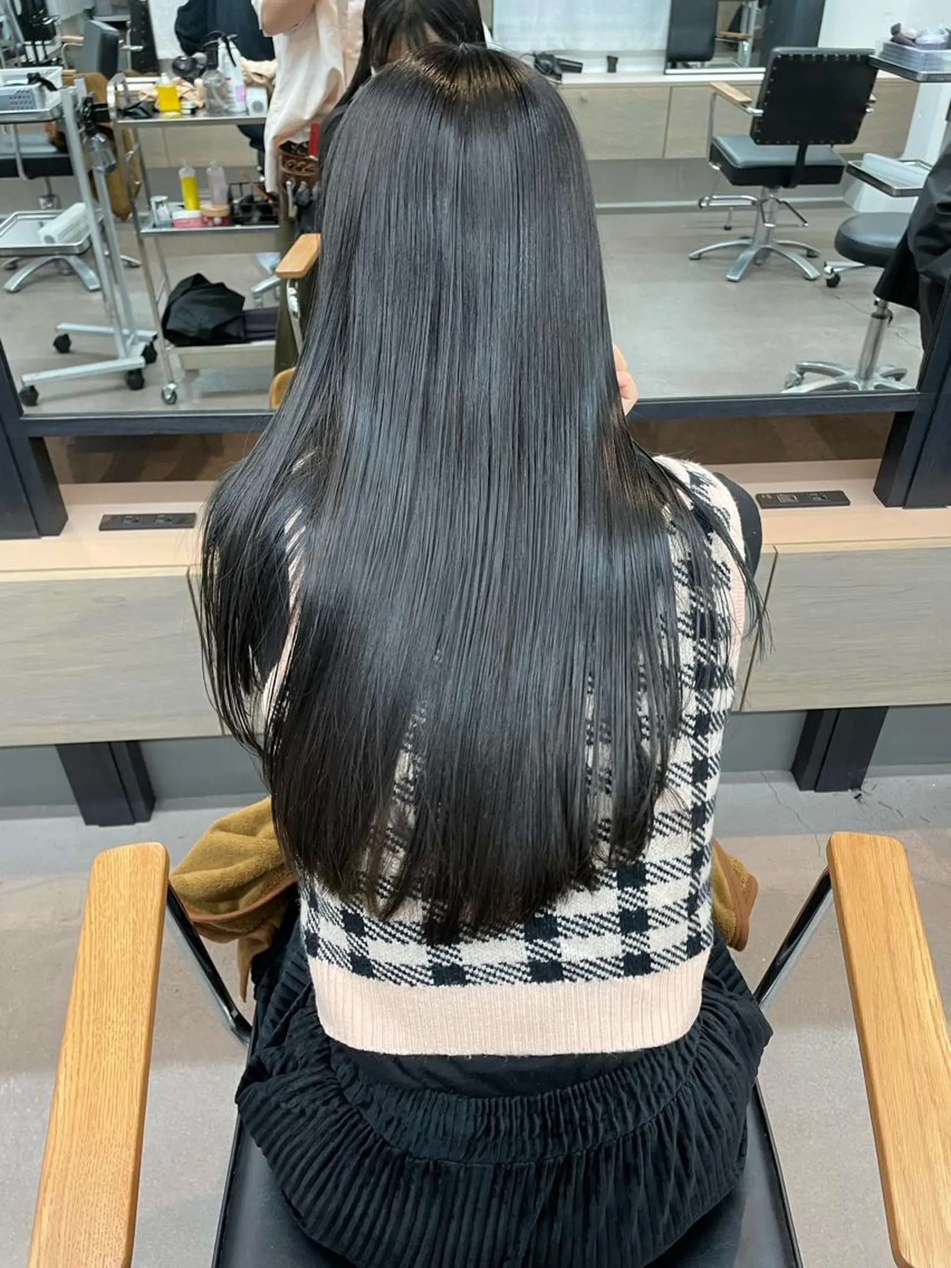 ロング カラー カット ヘアカラー 原 菜帆のヘアスタイル