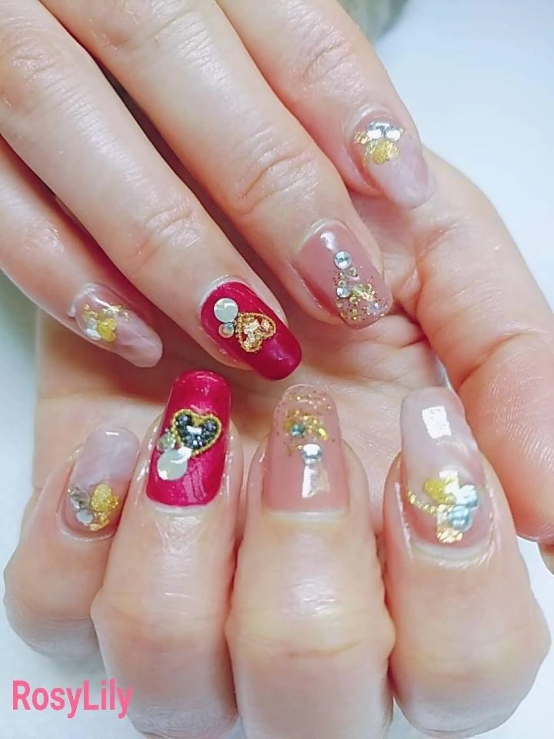 ネイル ハンドネイル ハンドケア プライベートサロン RosyLily所属・プライベートサロン Rosy Lilyのネイルデザイン