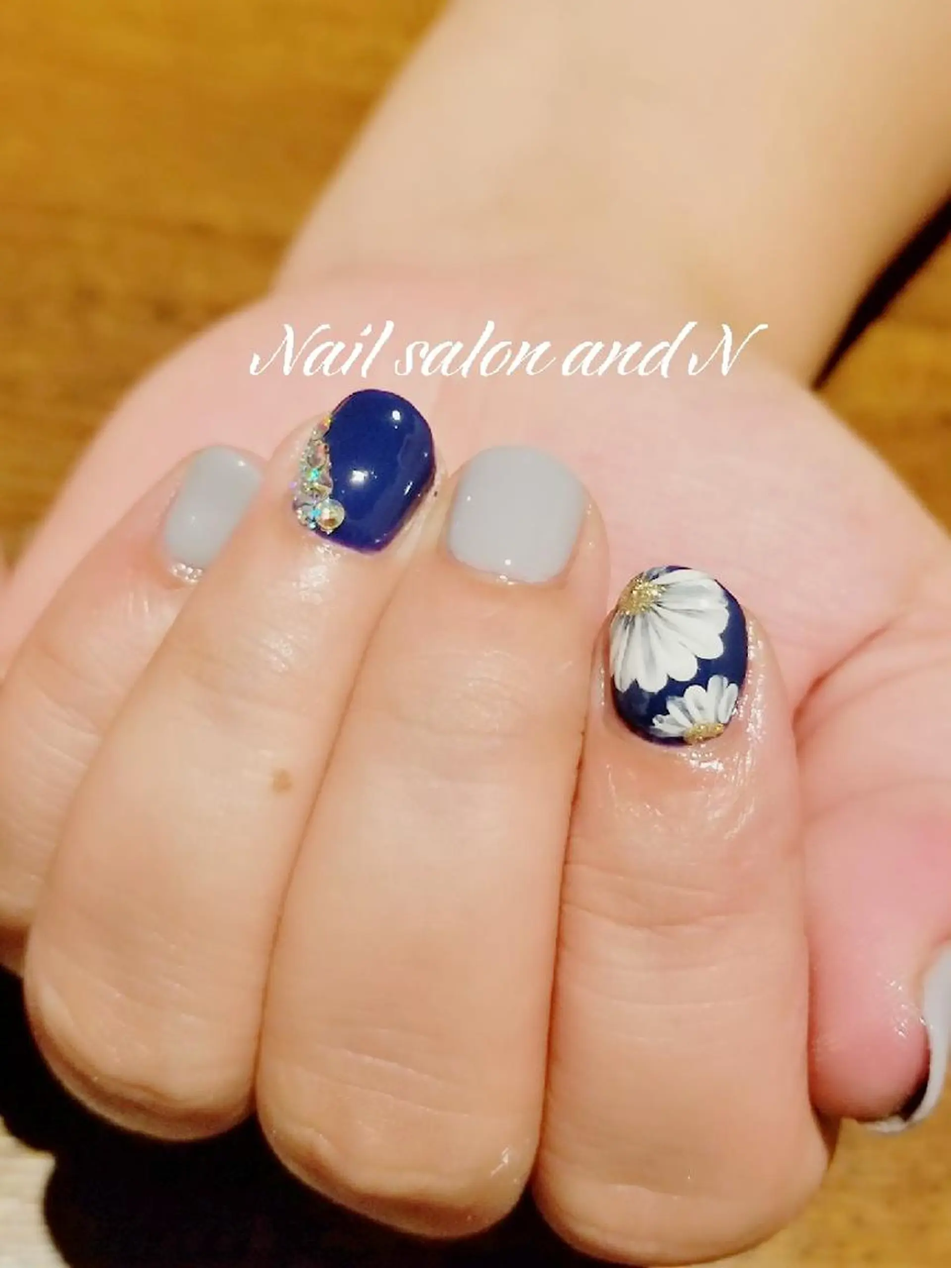 ネイル and Nのネイルデザイン