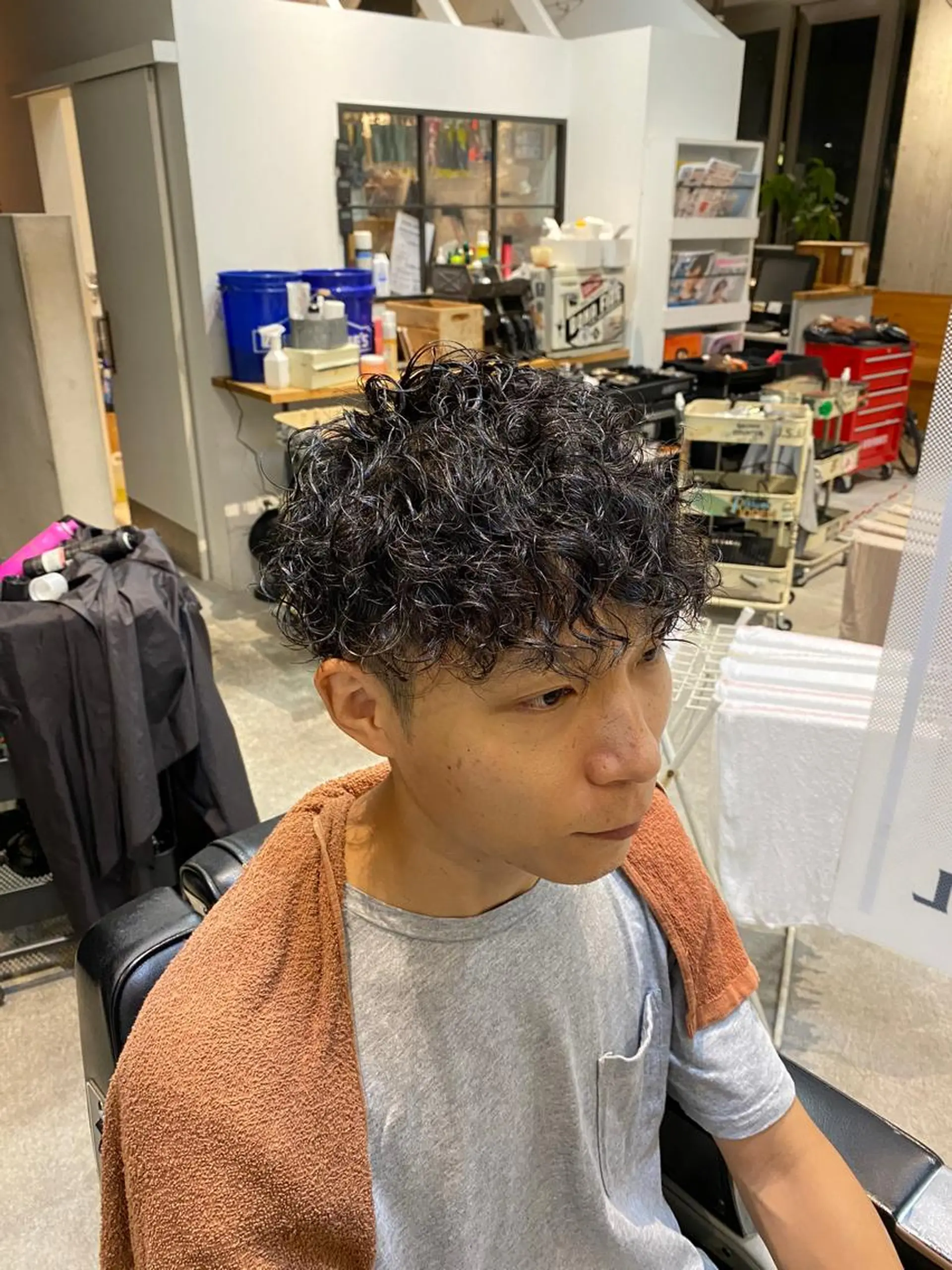 ショート カラー パーマ ヘアアレンジ メンズ メンズパーマ QUONHEAL谷町店所属・TAIGA /メンズ美容師のヘアスタイル