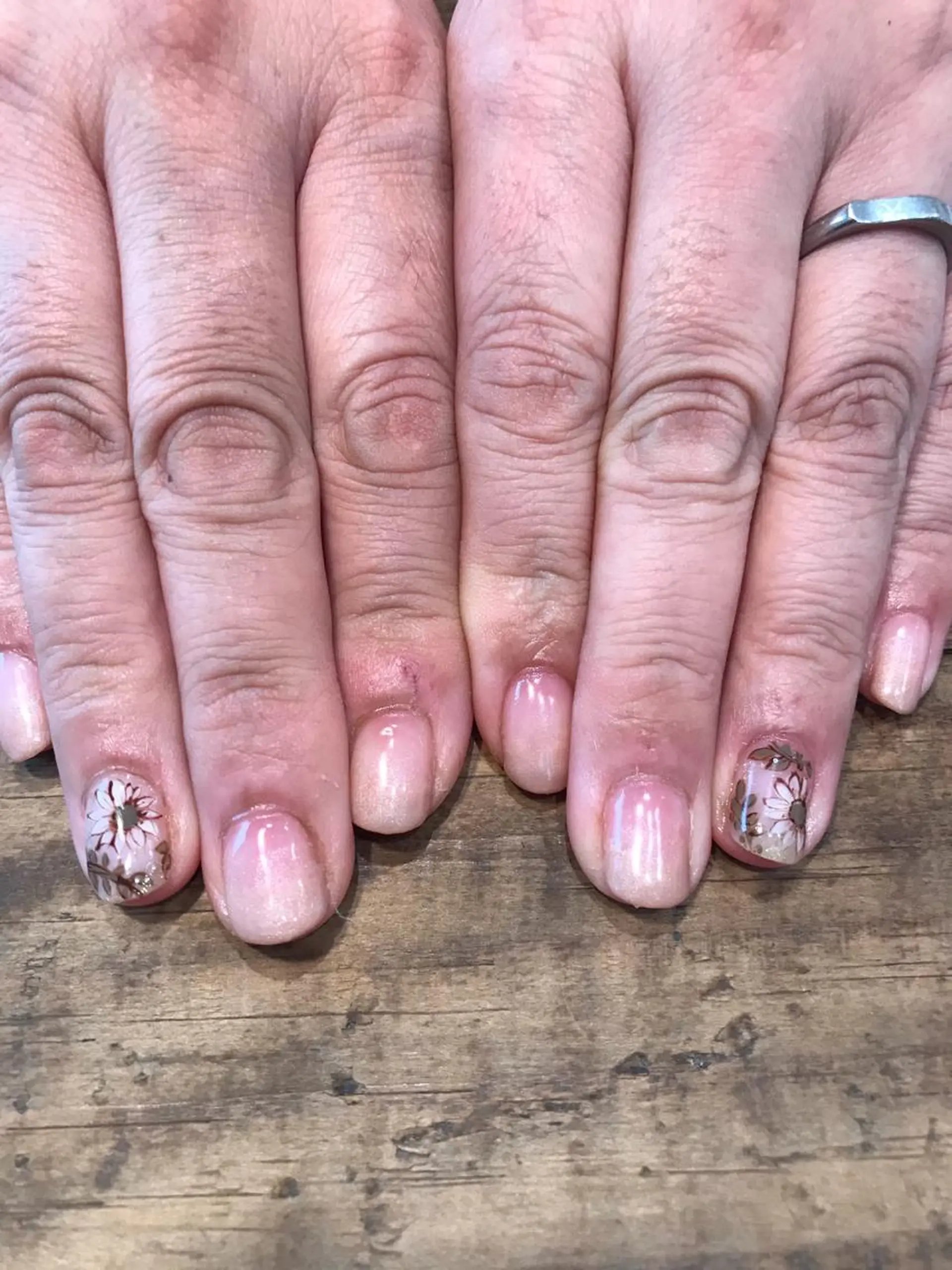 ネイル 佐藤  悠子のネイルデザイン