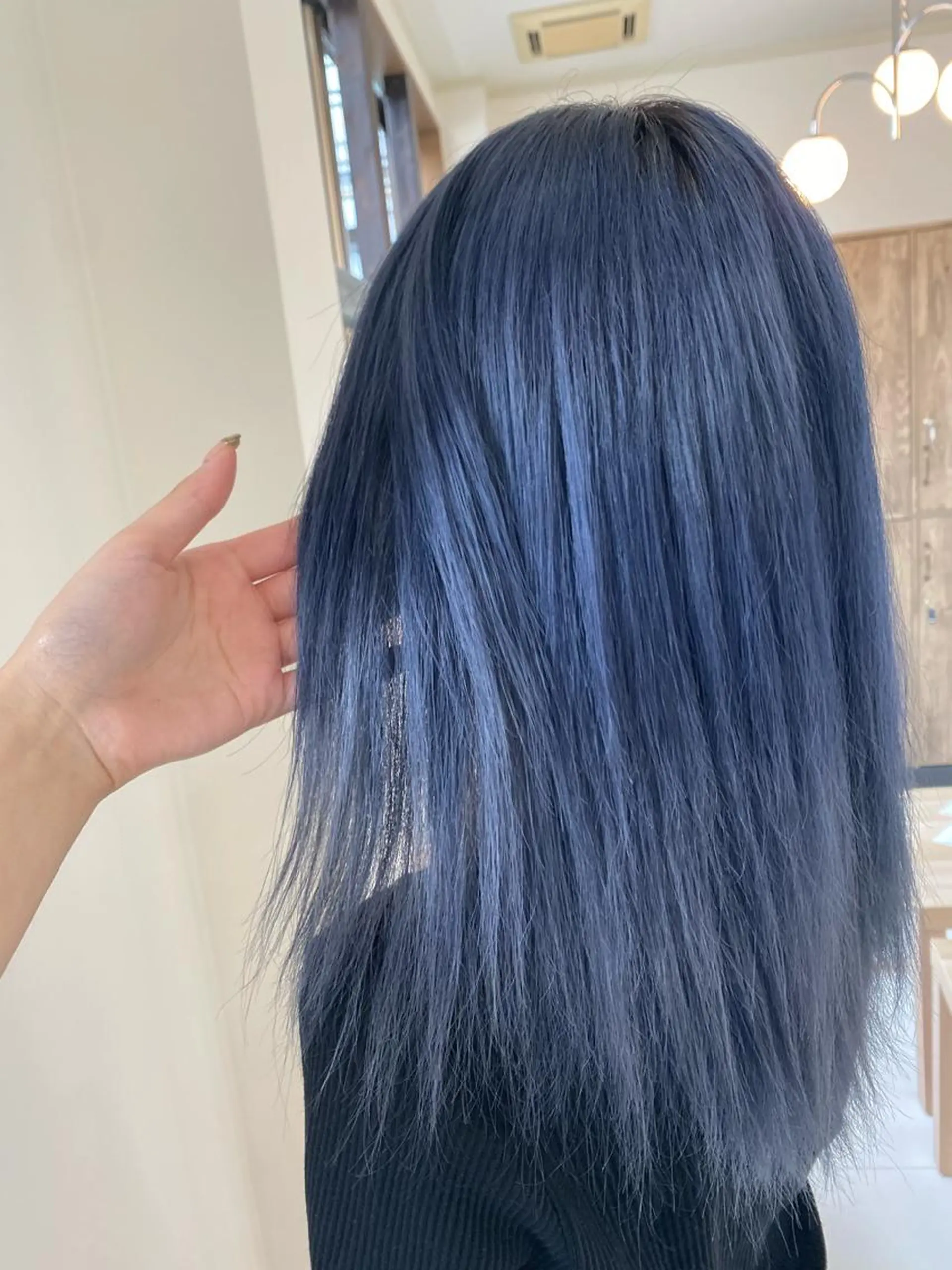 セミロング 松本 菜那のヘアスタイル