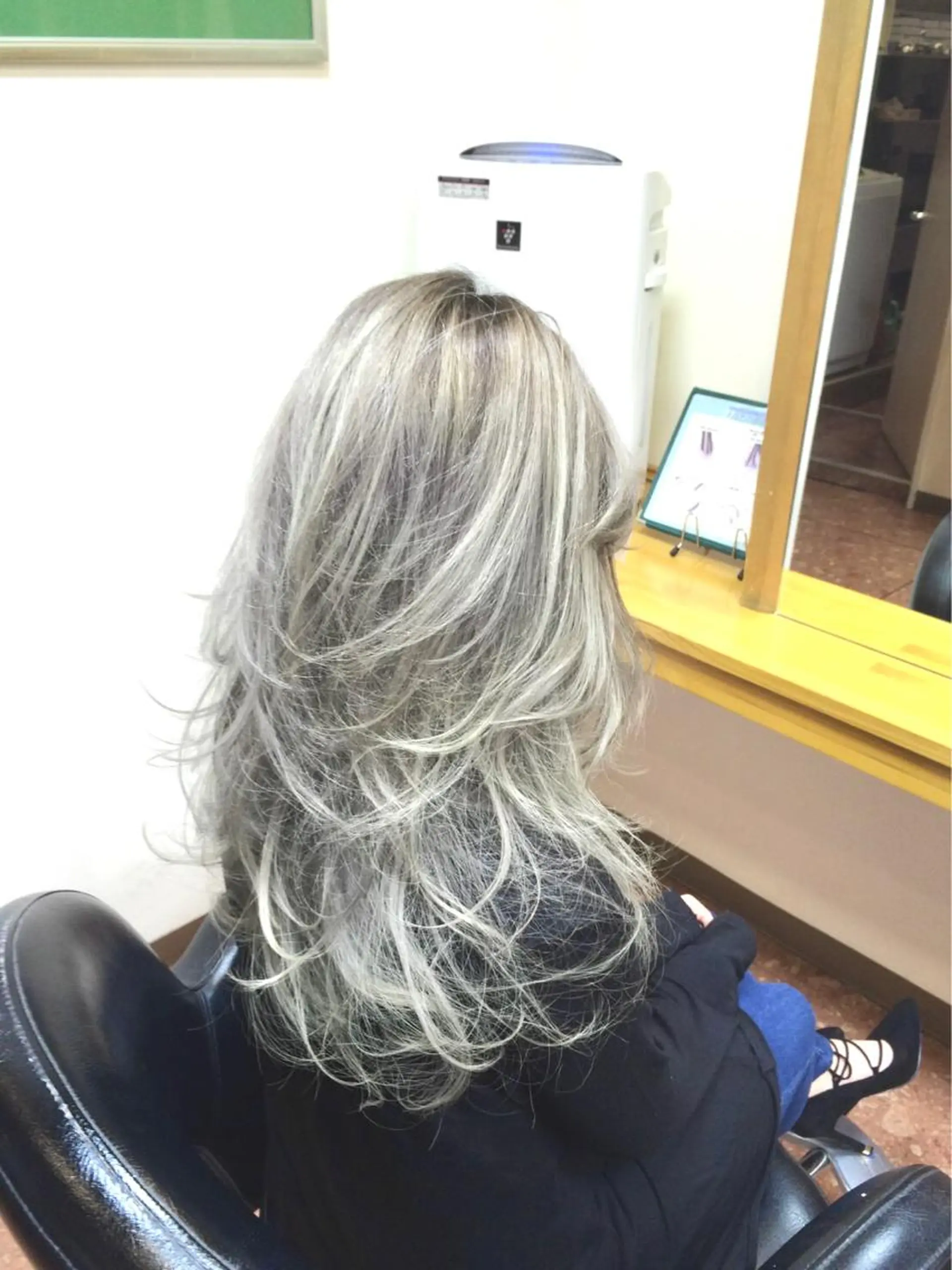 ロング カラー メンズ 🫧髪質改善 講師🫧🍎幹細胞のヘアスタイル