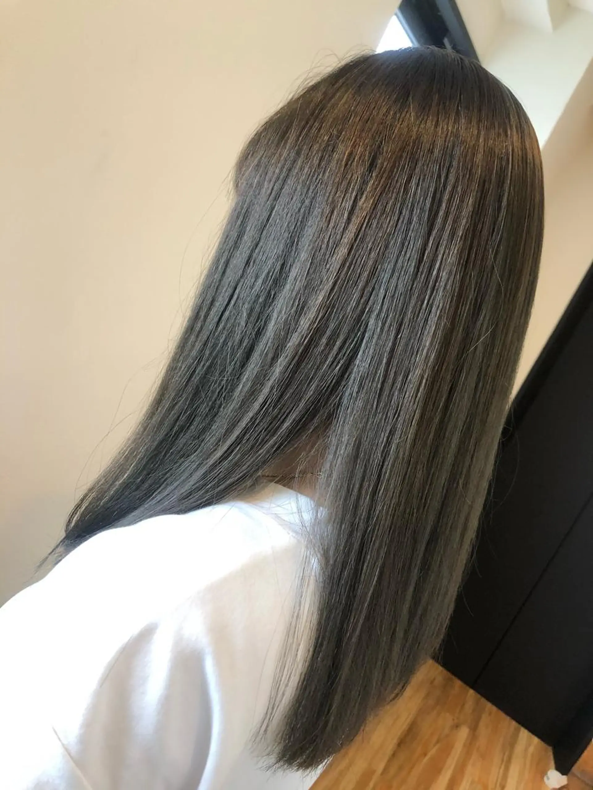 ロング カラー カット 縮毛矯正 宮本 円のヘアスタイル