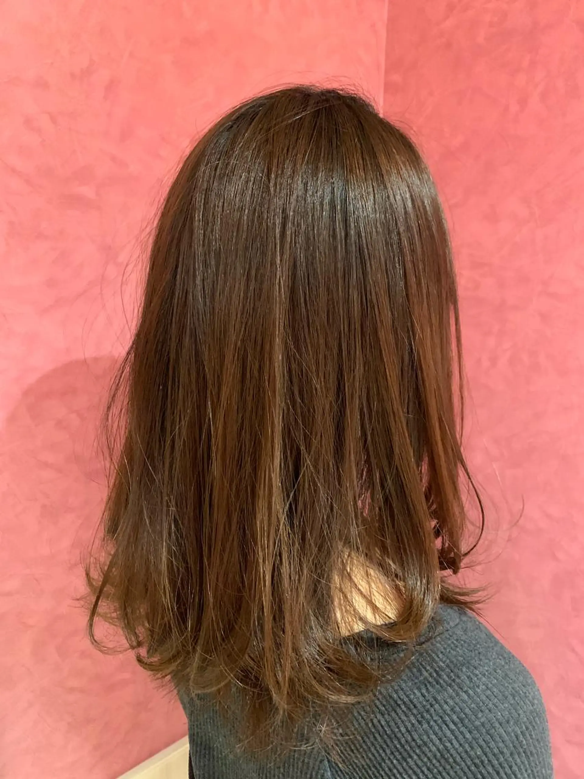 セミロング カット ヘアカラー 縮毛矯正 トリートメント 縮毛/ショート/ ボブ/レイヤー/小原のヘアスタイル