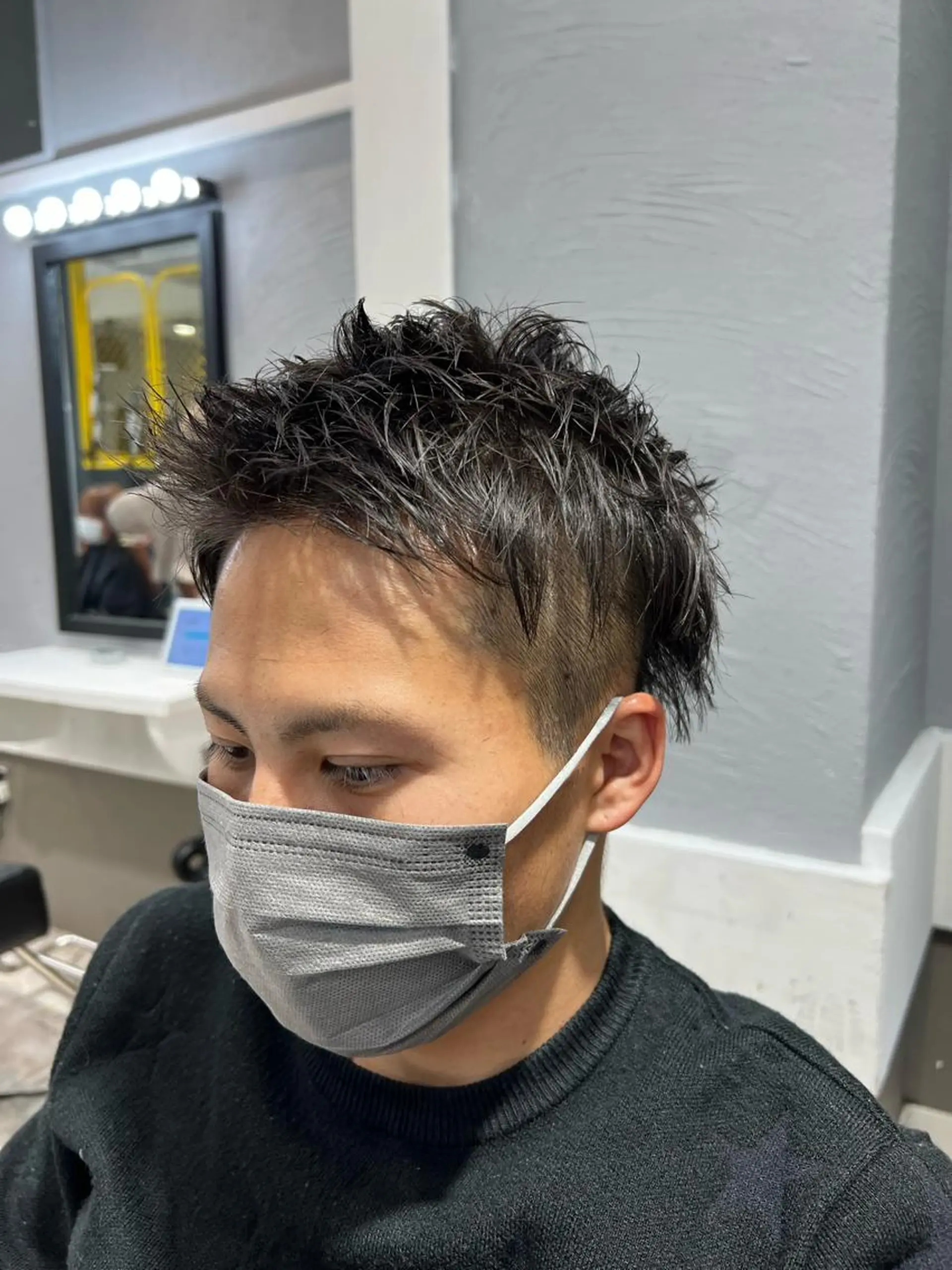 メンズ maya レイヤーカットのヘアスタイル