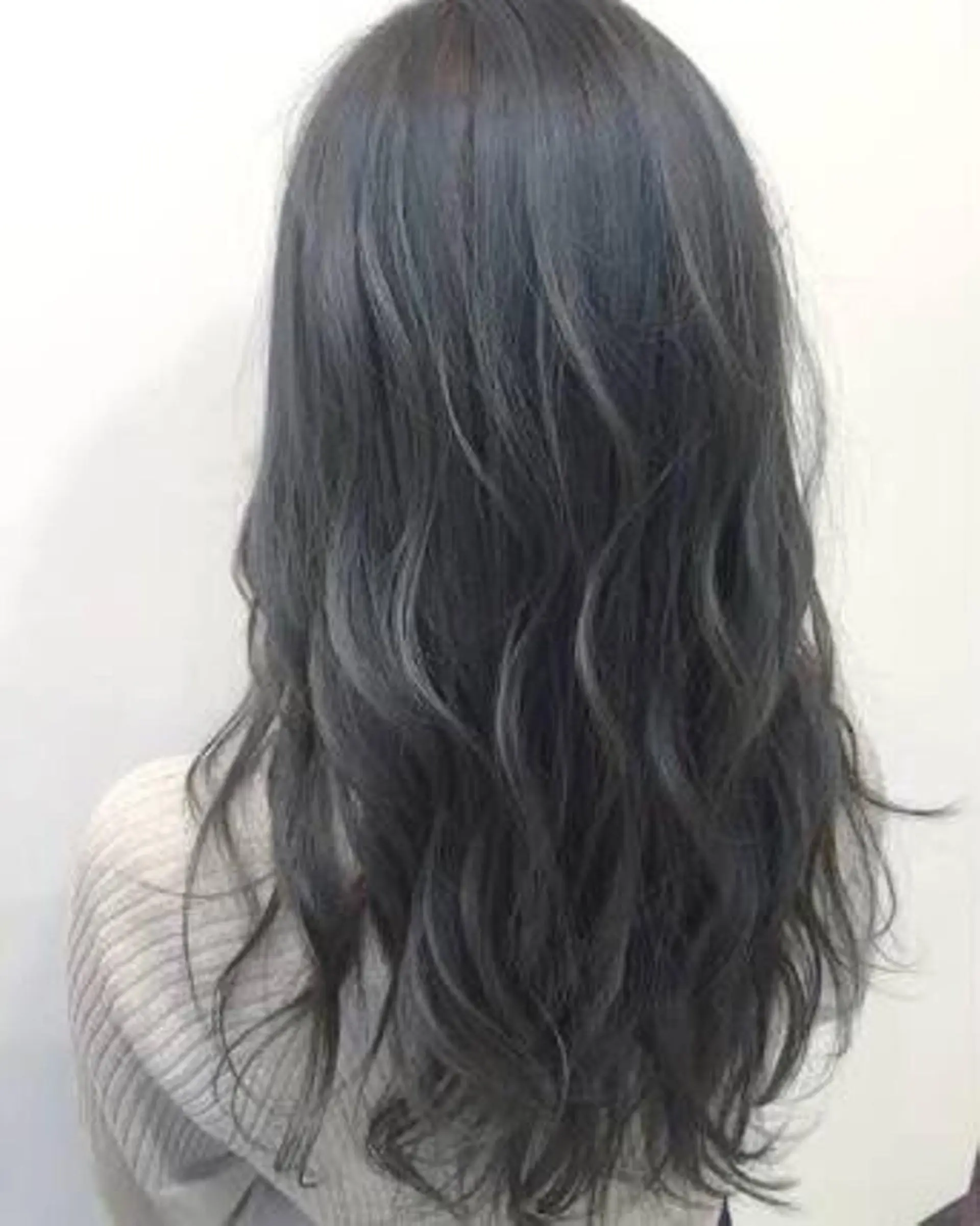 ミディアム カラー パーマ 【公式】amble luxe池袋東口🩷のヘアスタイル