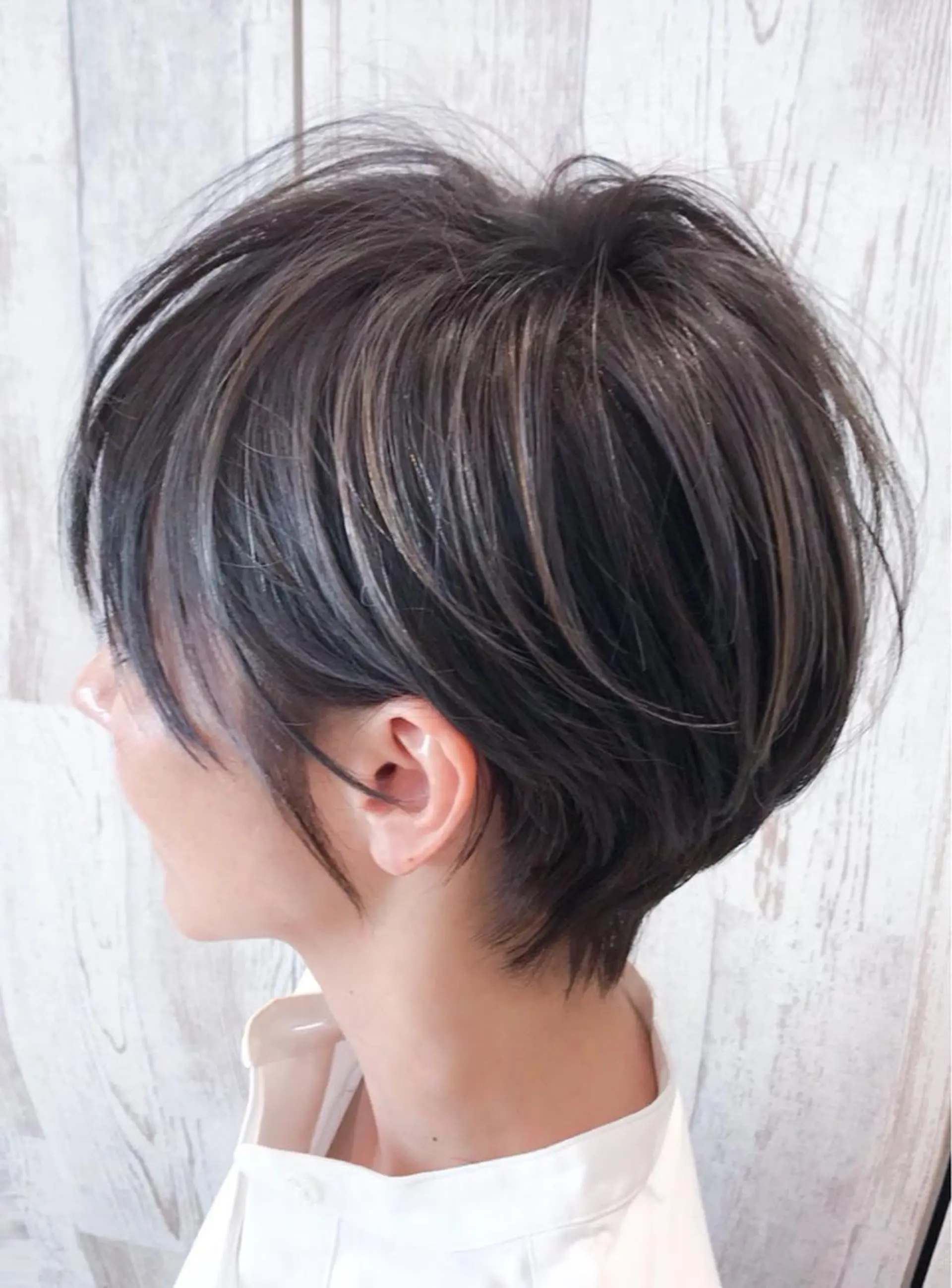 ショート ハイライト ショートヘア 柳 雄輝のヘアスタイル