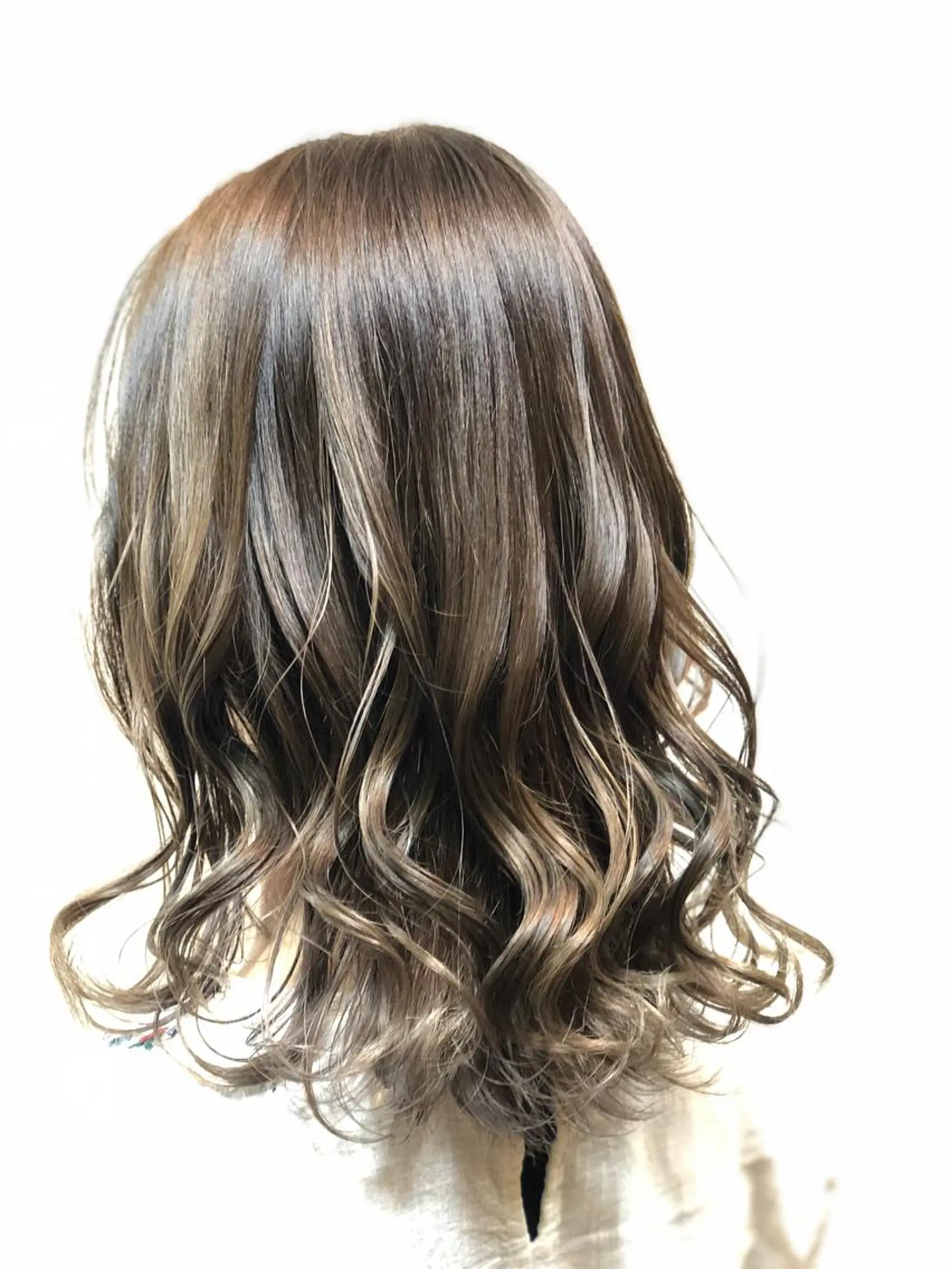 カラー ベージュカラー グラデーションカラー ボブ 大人艶カラー/ ショートカット　辻岡のヘアスタイル