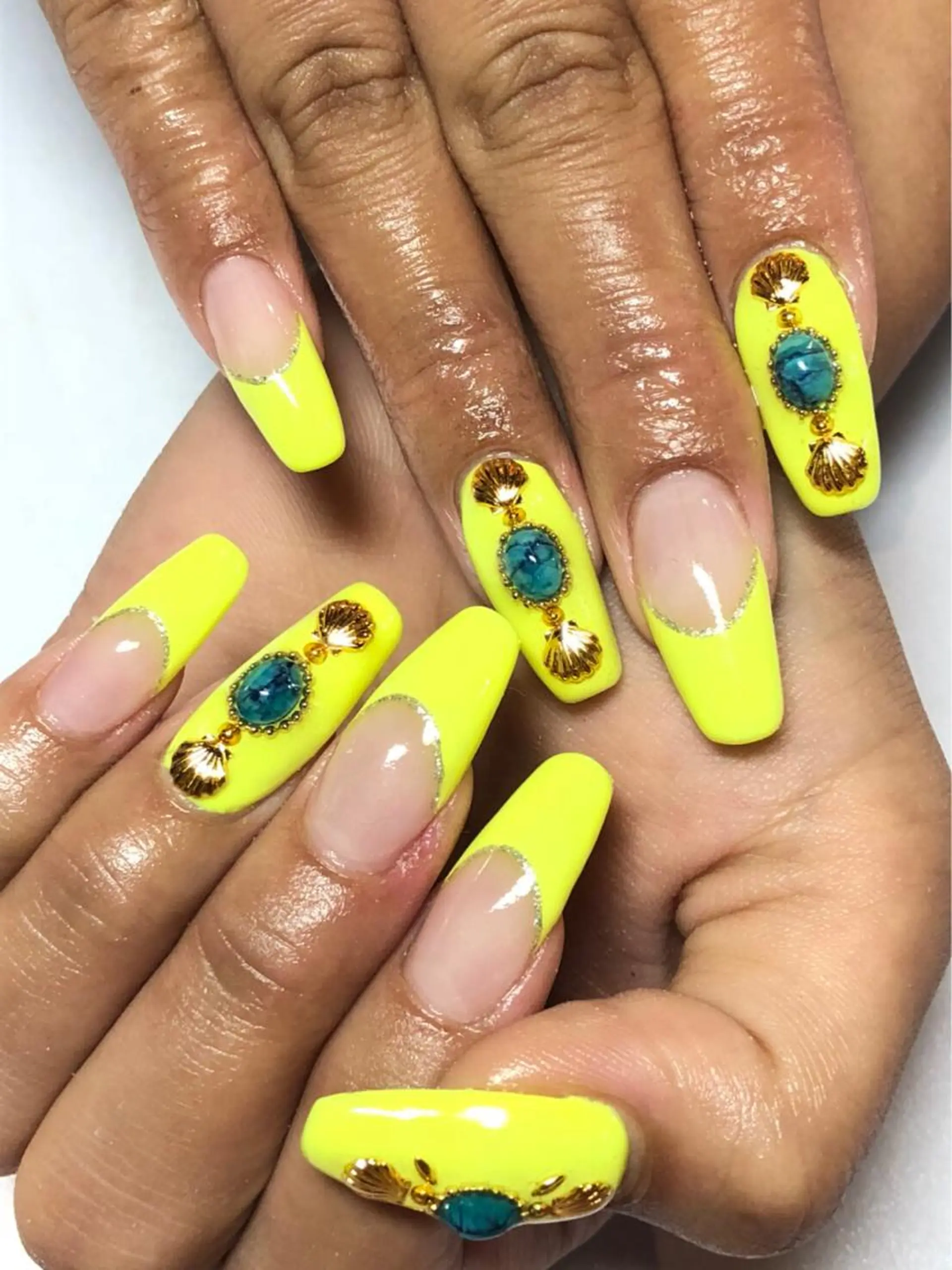 ネイル スカルプネイル アクアライズ所属・アクア ライズのネイルデザイン