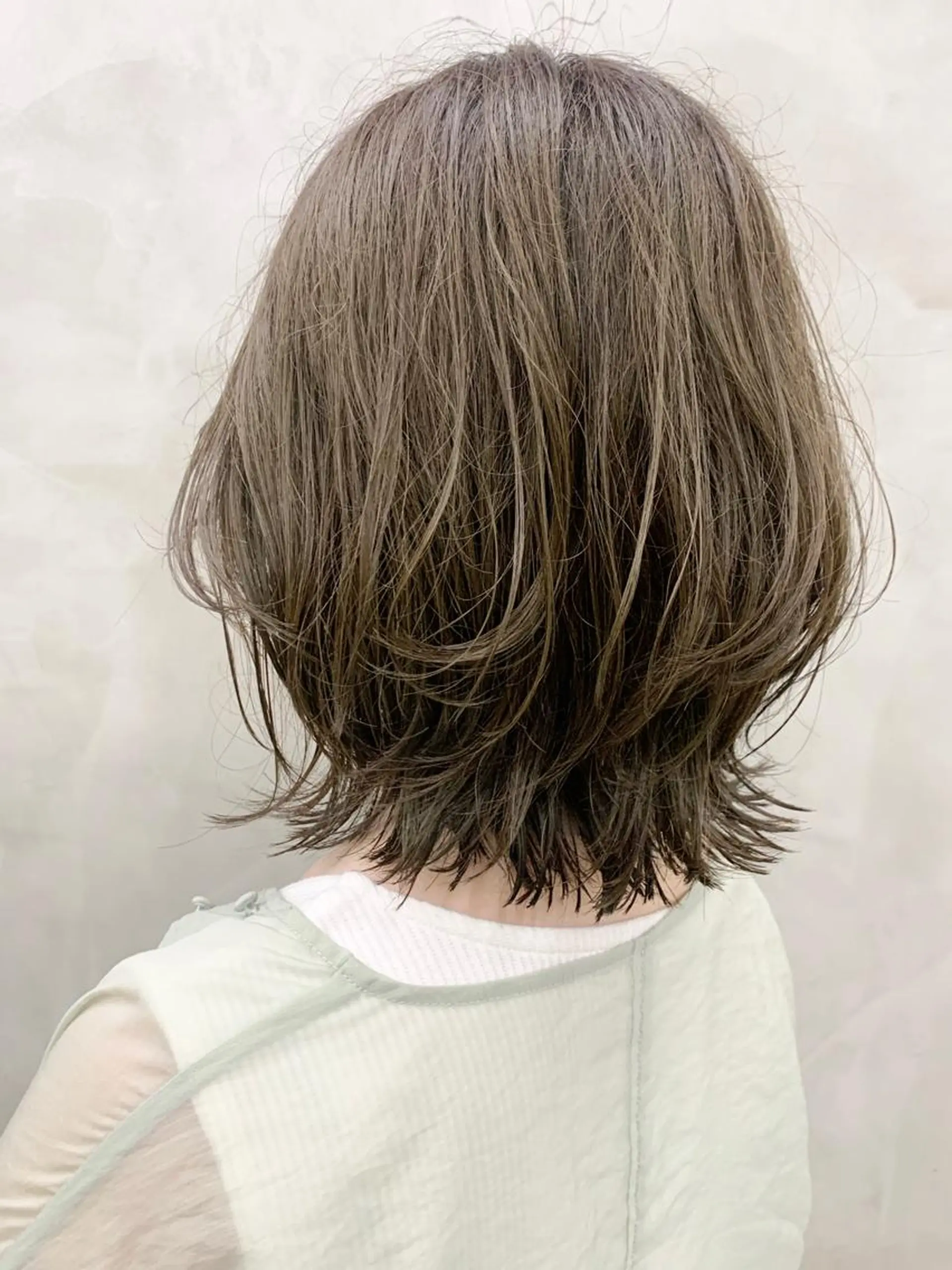 カラー イルミナカラー オリーブカラー ボブ SEED&beauty byFLAT所属・ヘッドスパ (女性限定)🍋モエのヘアスタイル